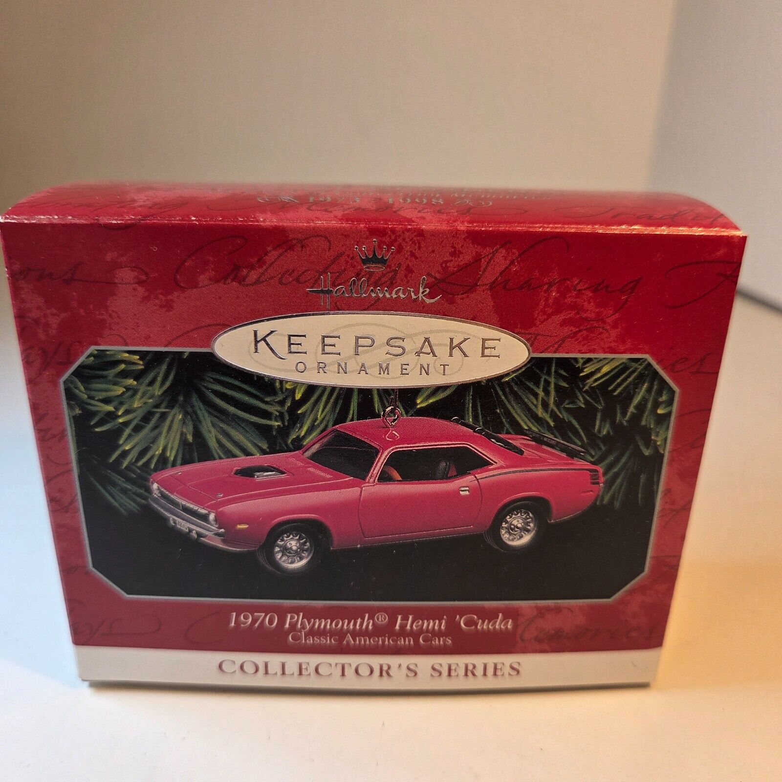 Hallmark Keepsake Ornament 1970 Plymouth Hemi 'Cuda 1998