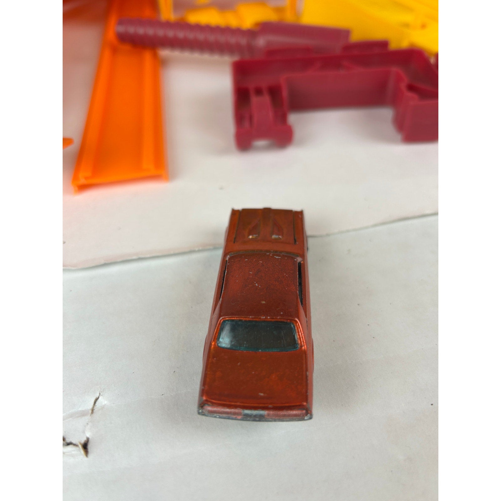 Vintage Hot Wheels Red-Line Cars Lot (4) + Hot Curves Race Action Set Track