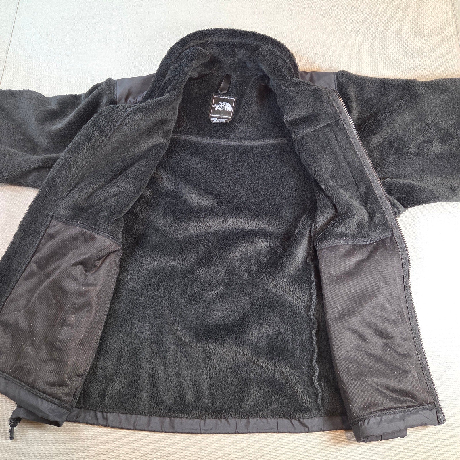 The North Face Women’s Large Polartec Thermal Pro Dark Green Fleece Jacket F12