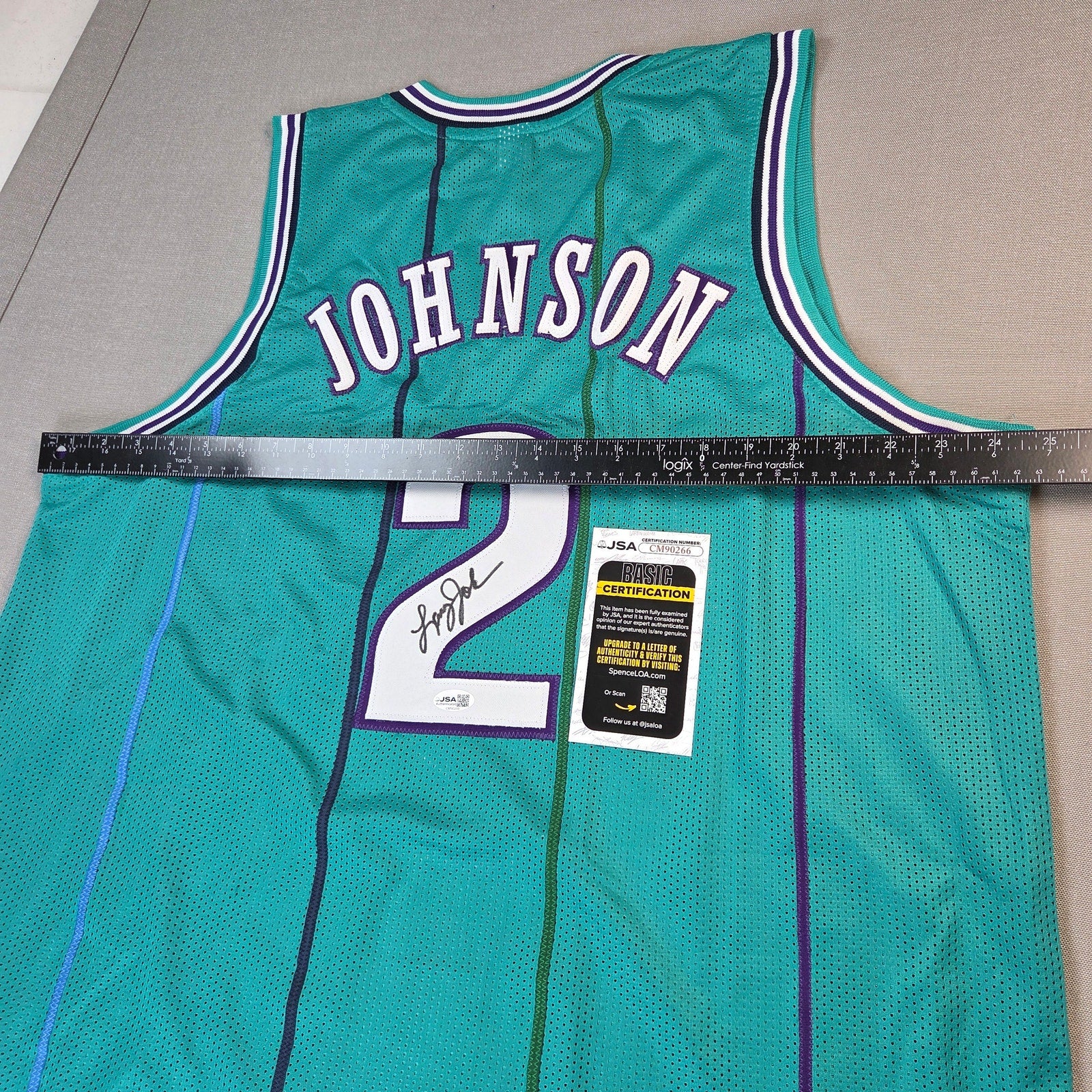 Larry Johnson Signed Charlotte Hornets Grandmama Custom Jersey JSA COA XL