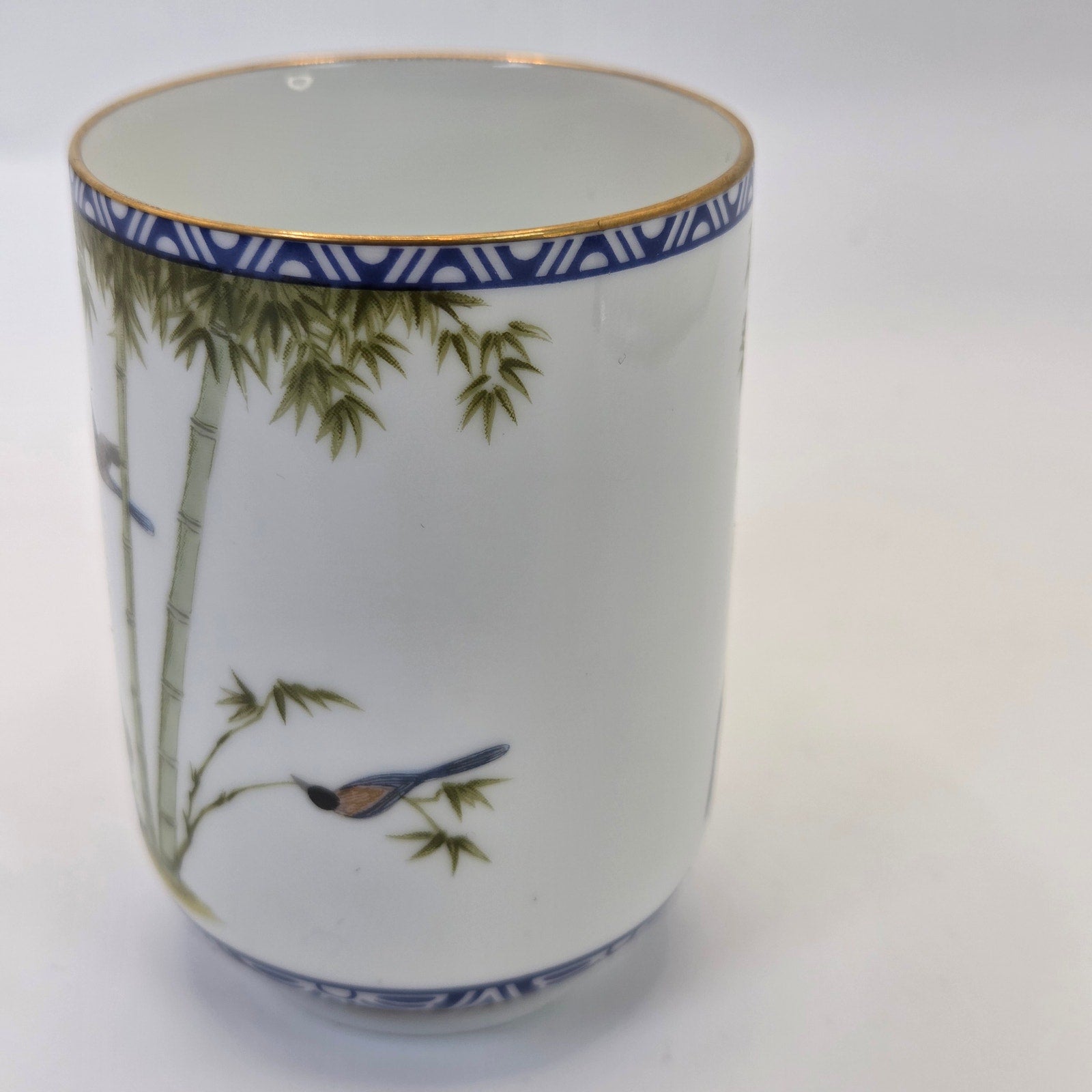 Franklin Porcelain 1985 Bamboo & Birds Japanese Tea Cup – Limited Edition