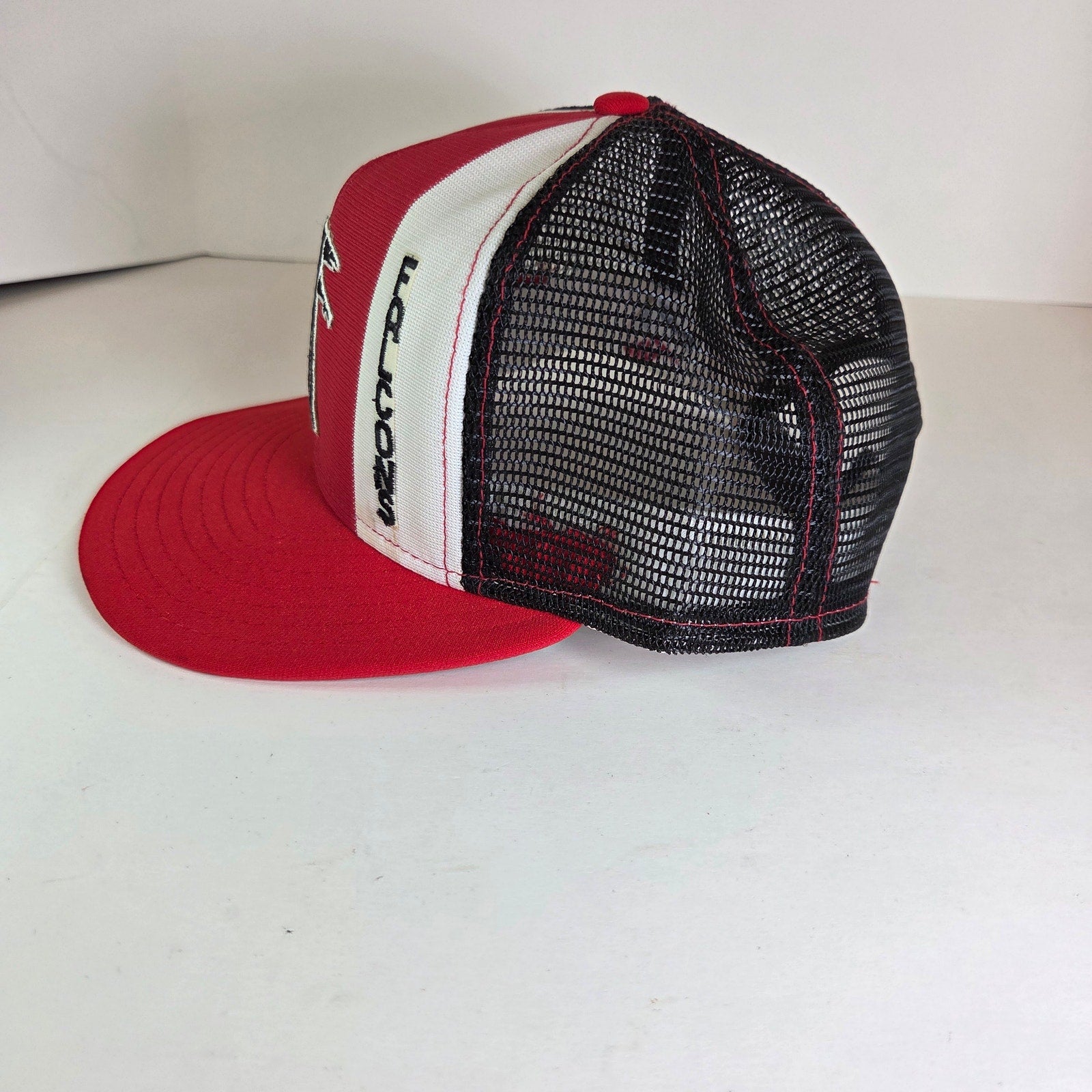 Vintage 1980s Atlanta Falcons Trucker Hat Snapback Mesh Cap USA Lucky Stripes