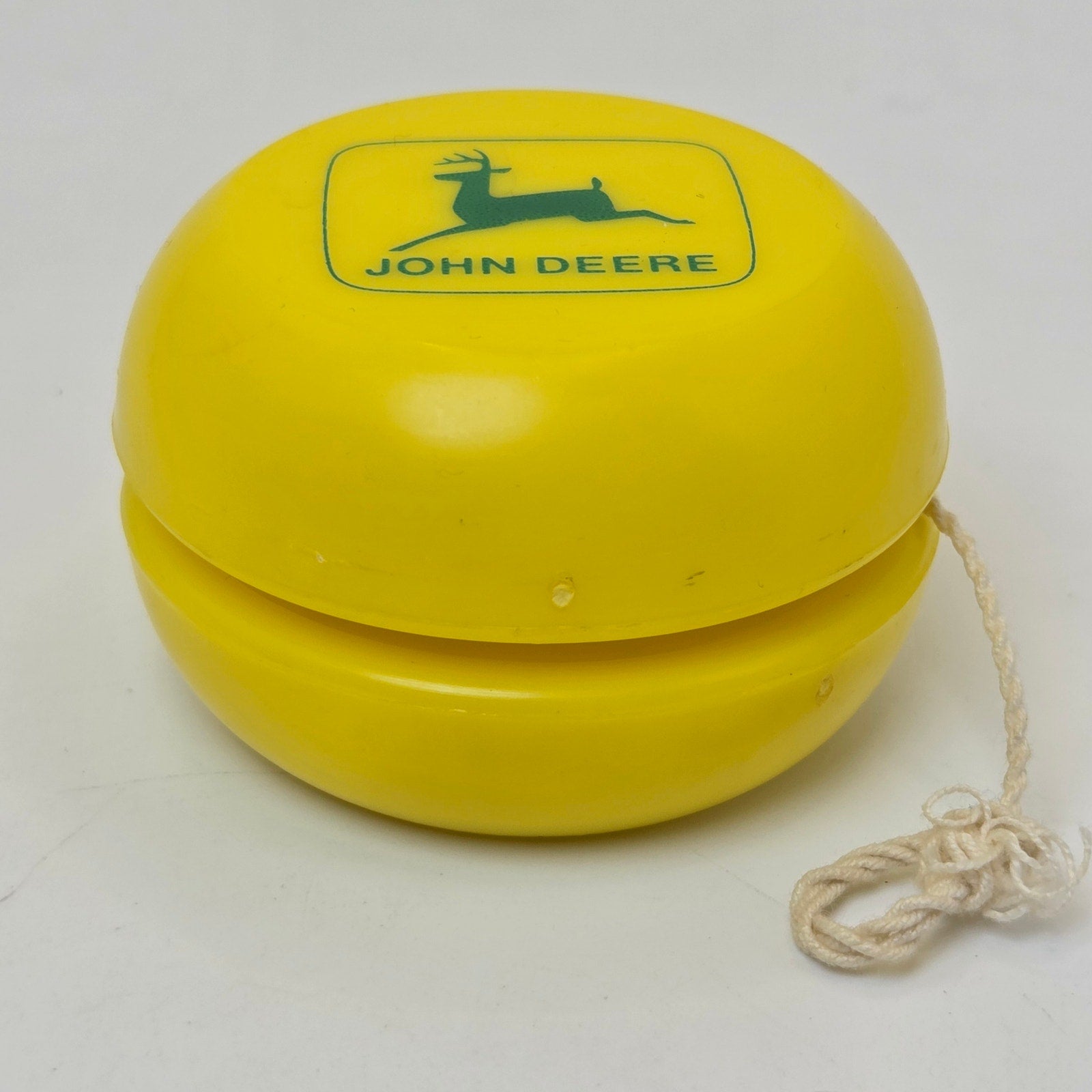 John Deere Logo Yo-Yo Yellow Plastic Farm Tractor Promo Toy 34” String