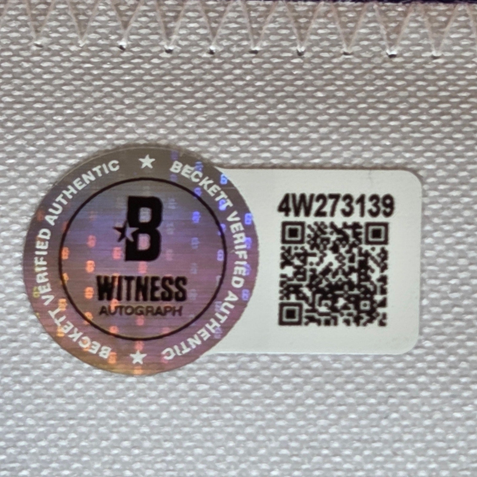 Guy Carbonneau "HOF 19" Signed Montreal Canadiens Custom Jersey Beckett Witness