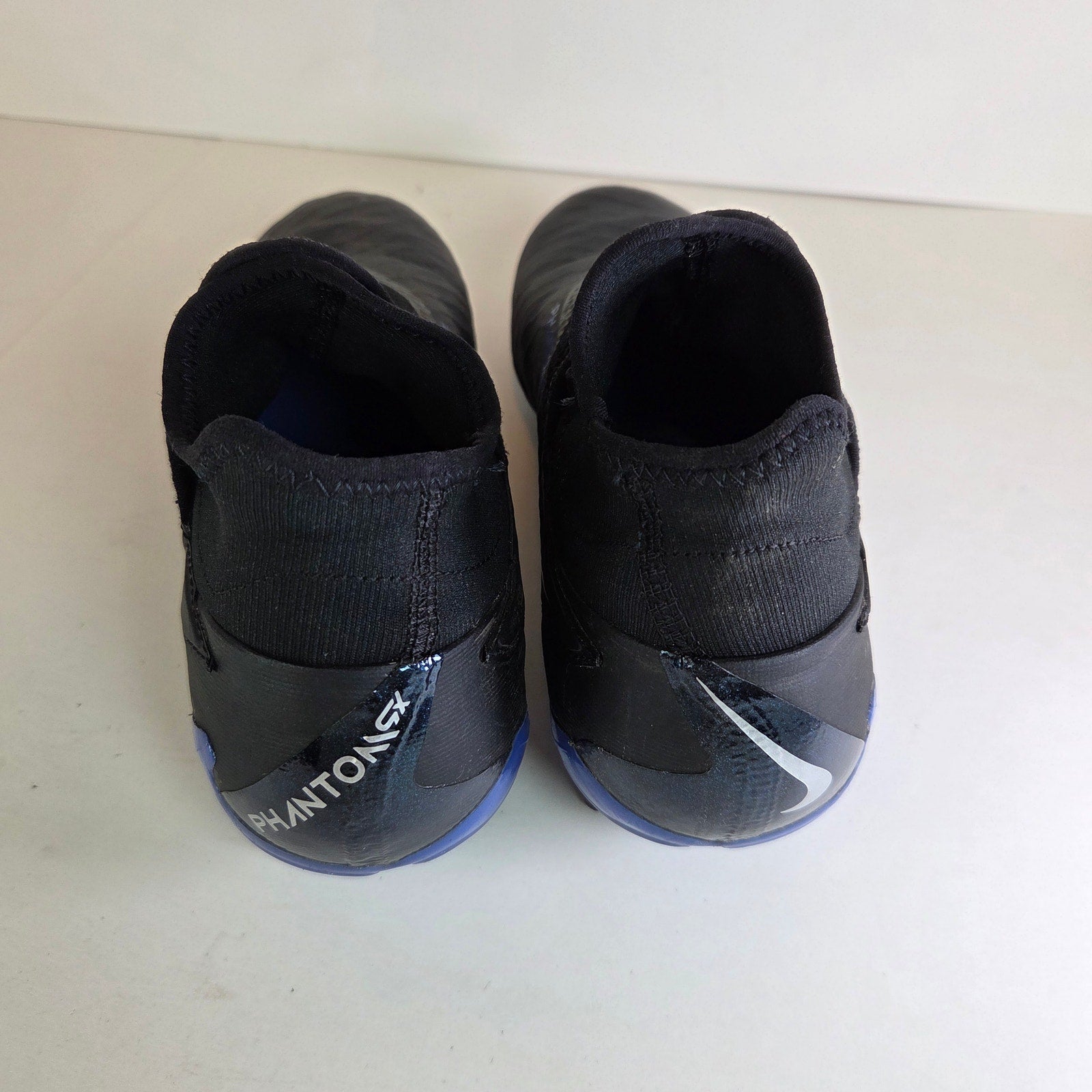 Nike Phantom GX Academy DF FG/MG Soccer Cleats Youth 6.5 Black Blue