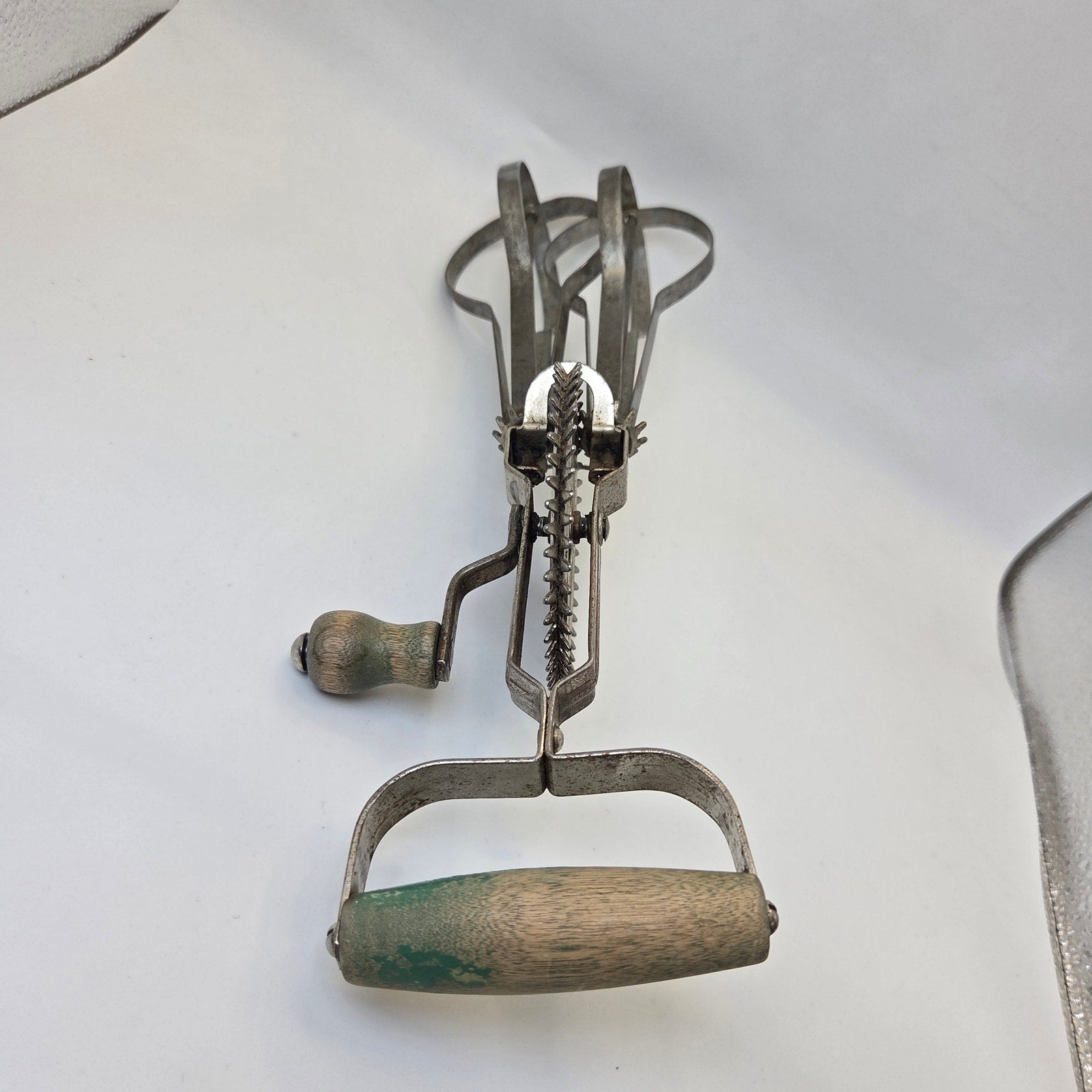 Favorite F.G. Aurelius Hand Crank Egg Beater Pat Appd For Antique Mixer