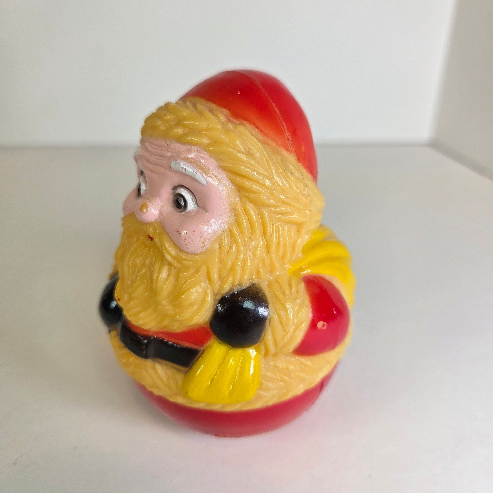 Vintage Santa Claus Roly Poly Toy – Retro Plastic Wobble Figure 5" Tall 1970s