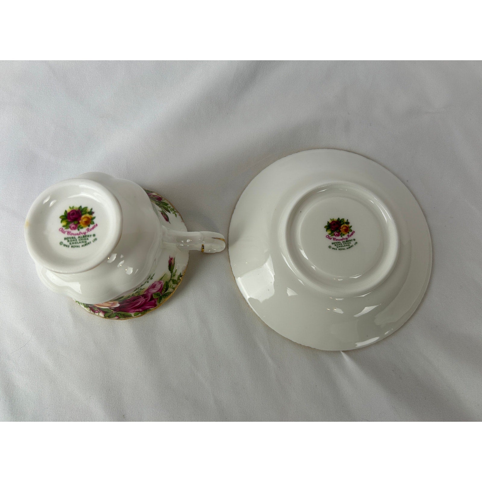 Vintage Royal Albert Old Country Roses Tea Cup and Saucer Bone China
