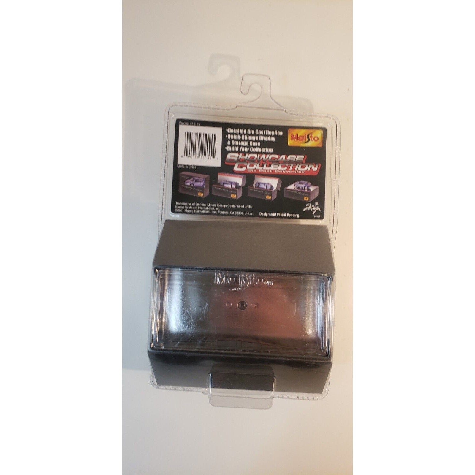 Maisto Showcase Collection Pontiac Piranha Concept 1:64 NIB