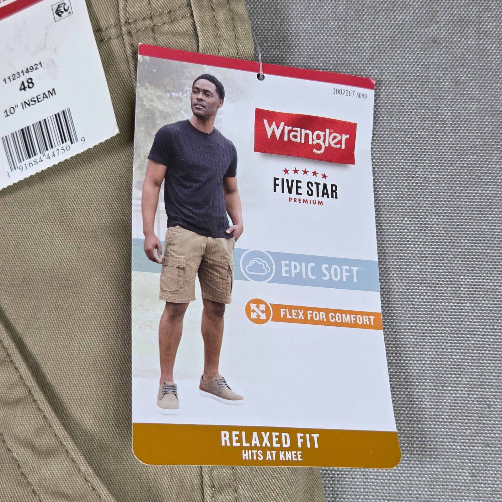 Wrangler Five Star Premium Relaxed Fit Cargo Shorts Khaki 48x10 NWT New