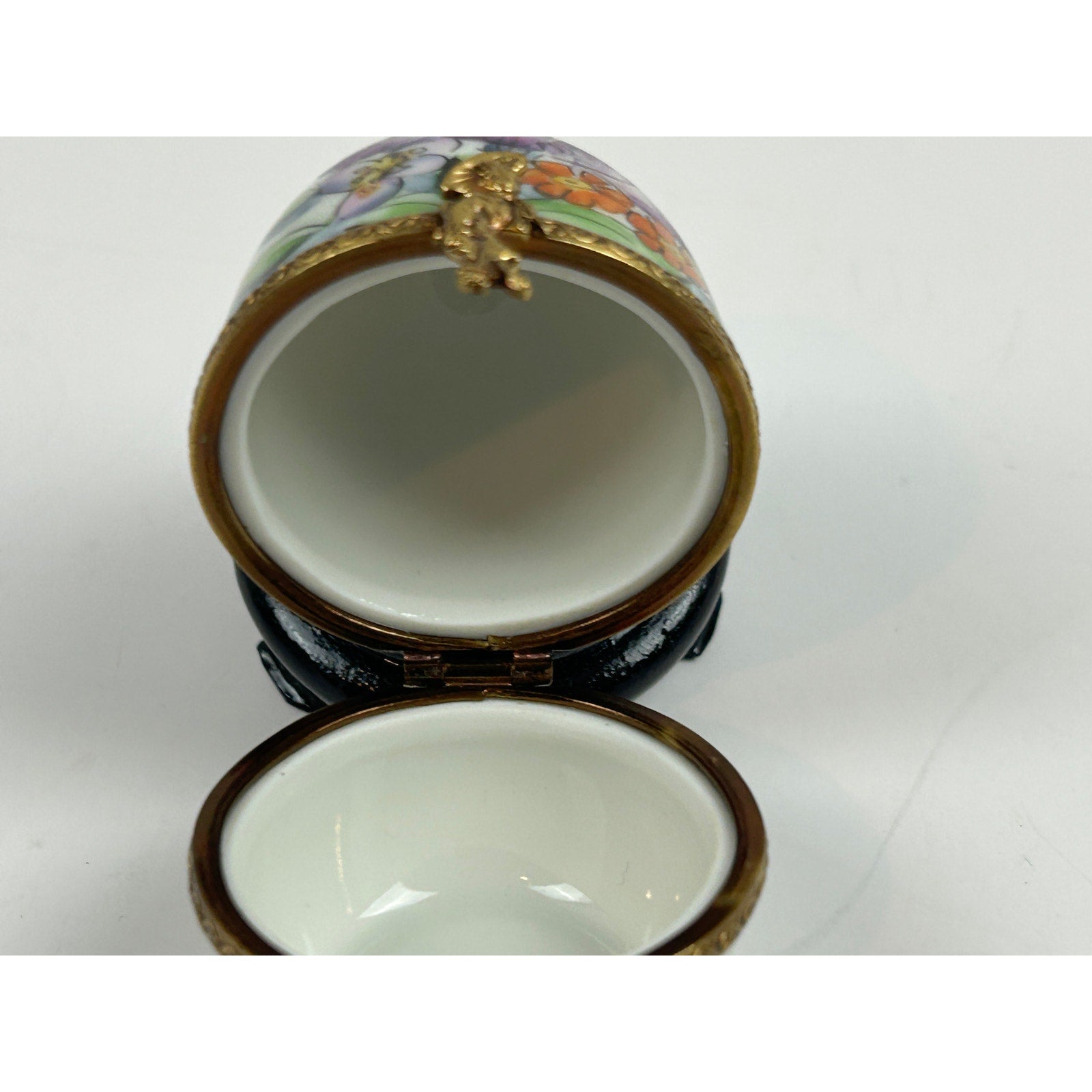Limoges France Hand Painted Porcelain Trinket Box Egg Purple Floral Richard