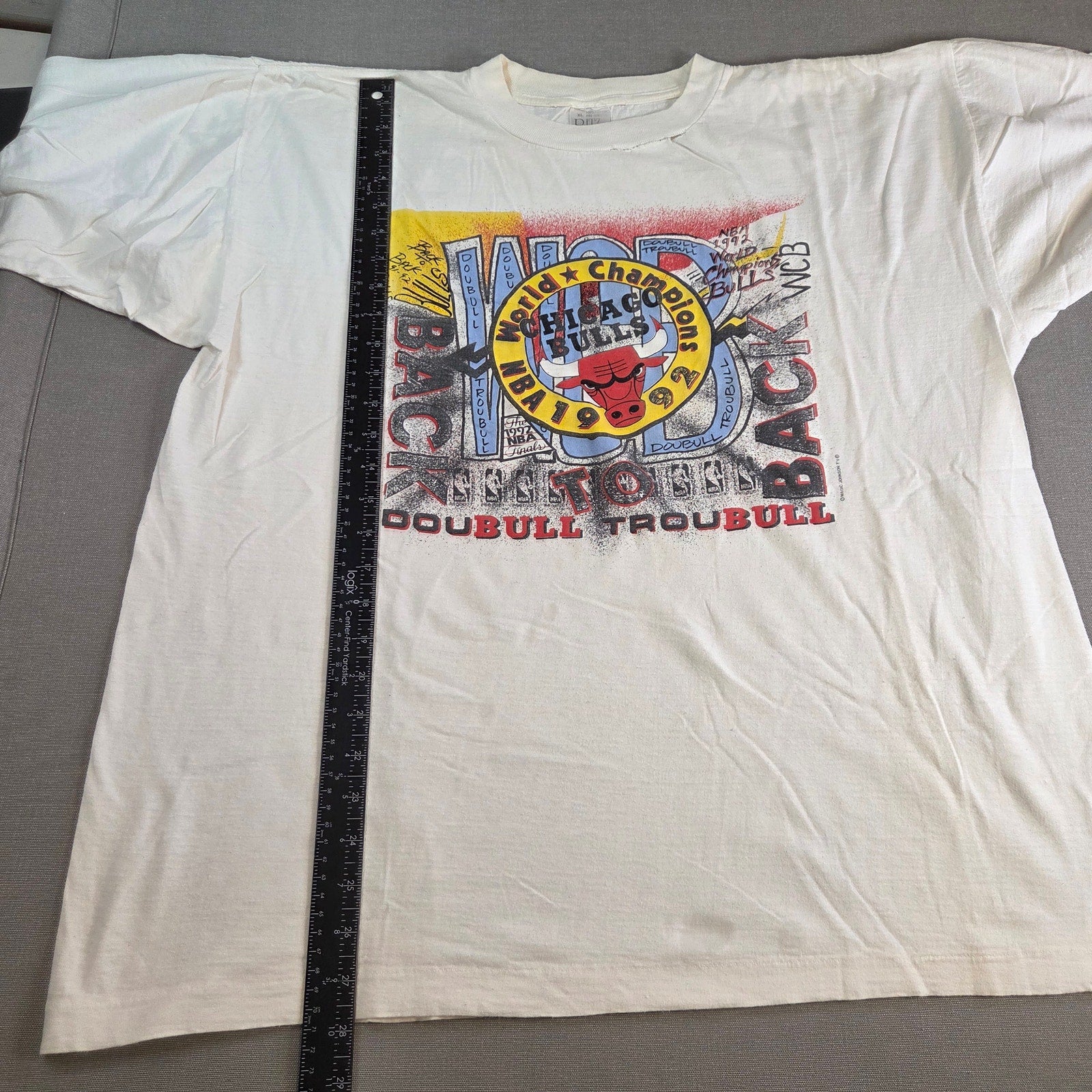 Vintage 1992 Chicago Bulls DouBull TrouBull Tee XL Ritz Magic Johnson T’s