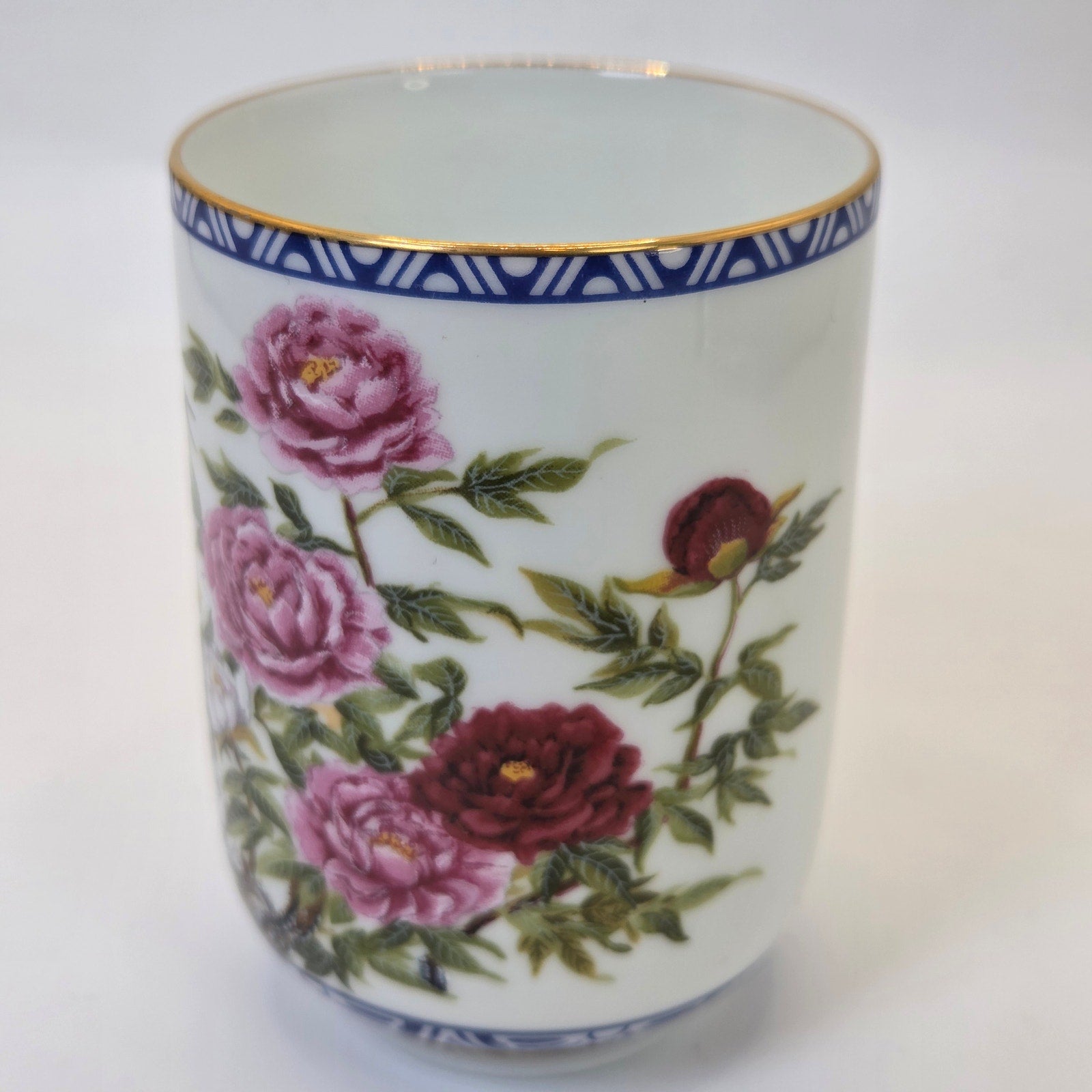 Franklin Porcelain 1985 Japanese Tea Cup Peony Flowers Swallow Bird Gold Trim