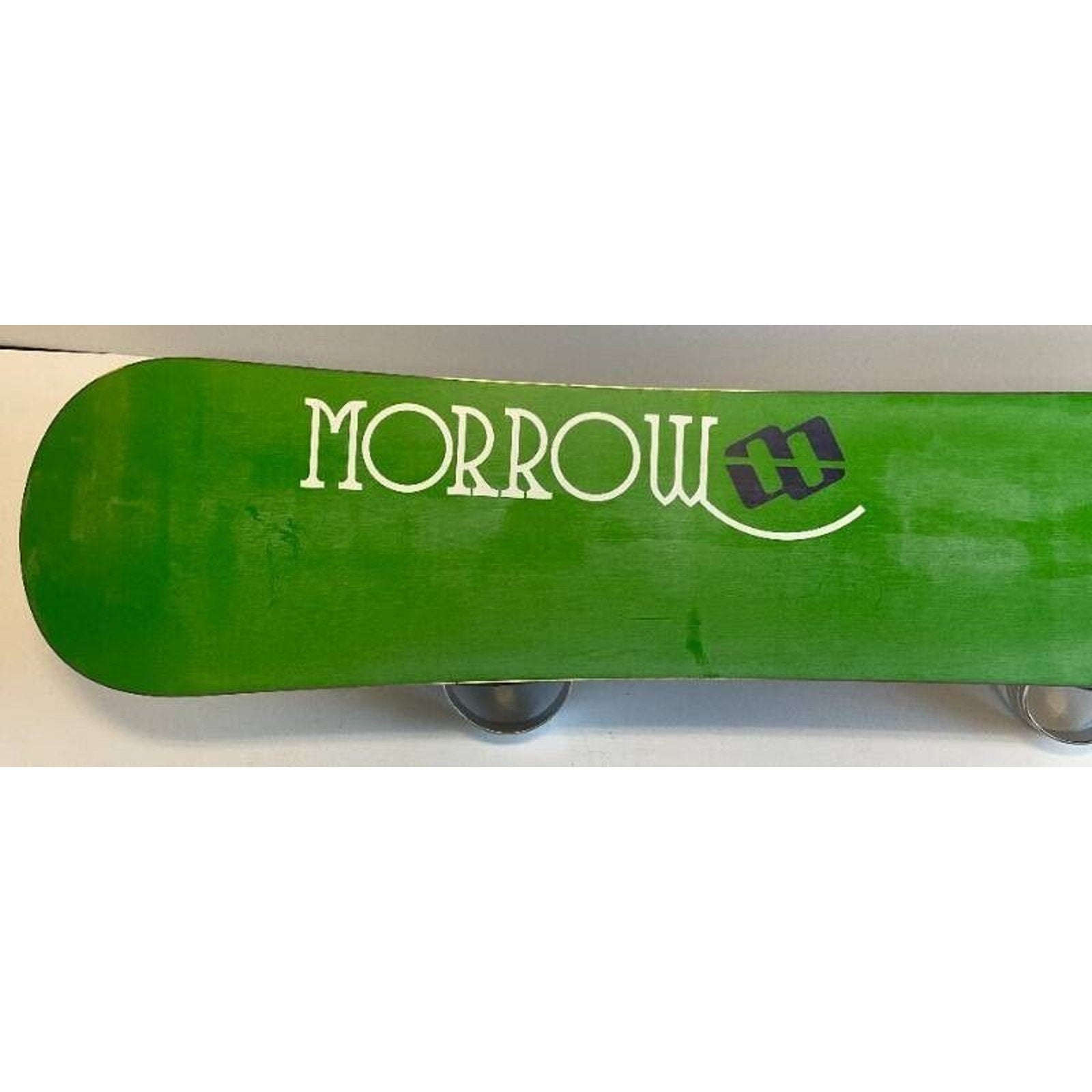 Morrow Wildflower 148cm Snowboard w/ Strap-In Bindings Women’s Rare Green Deck
