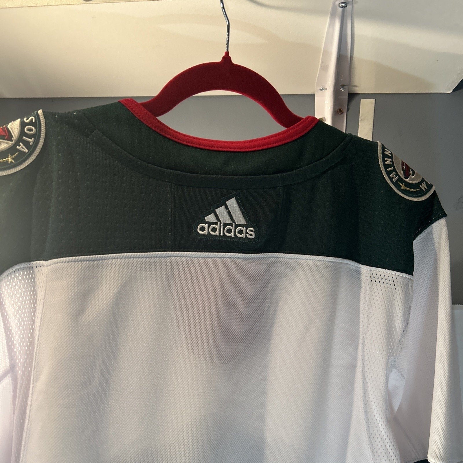 Minnesota Wild Adidas Jersey White Size 46 Climalite NHL Hockey Fight Strap New