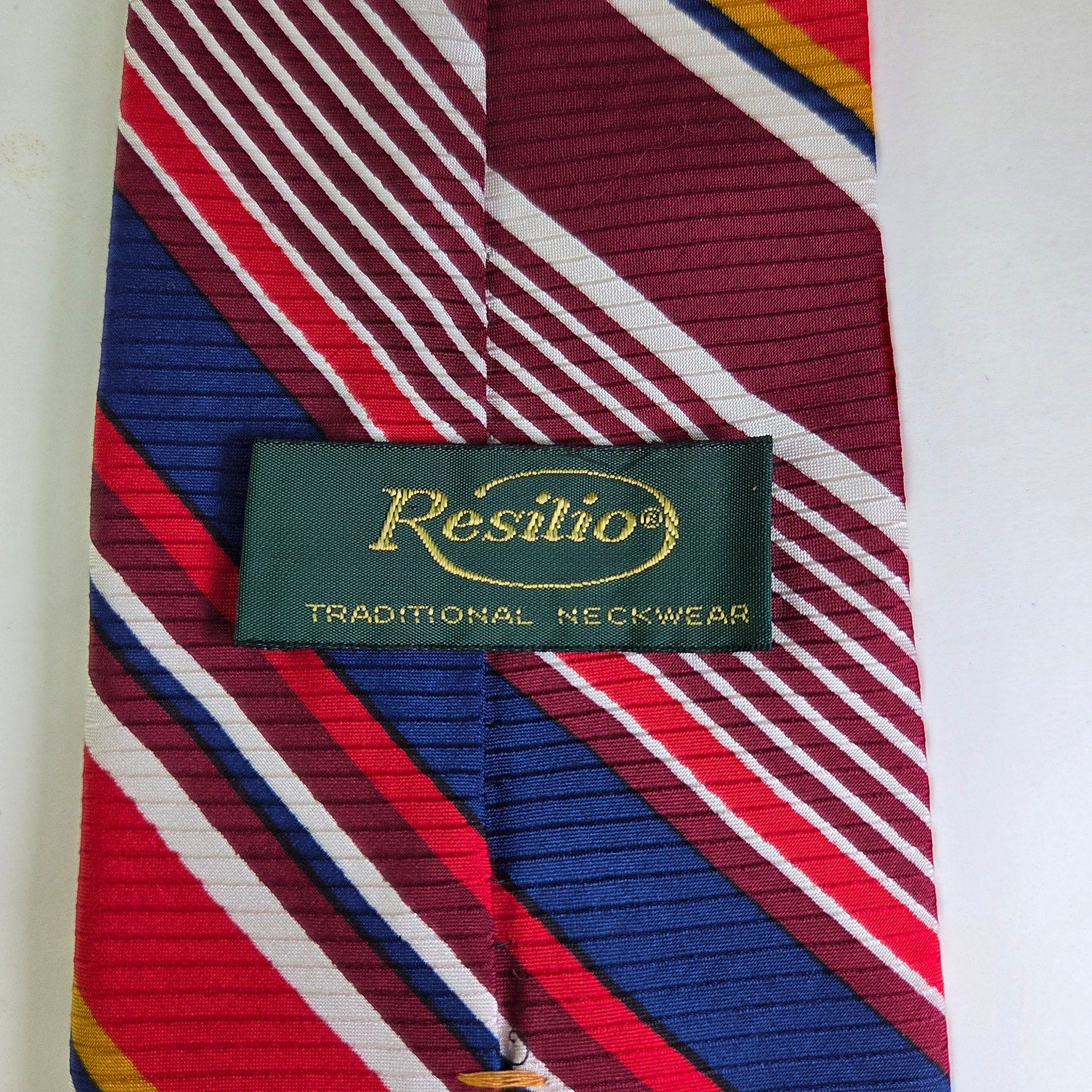 Vintage Resilio Repp Tie Red Navy Stripe 100% Silk Guildstream 4” x 55.5” USA