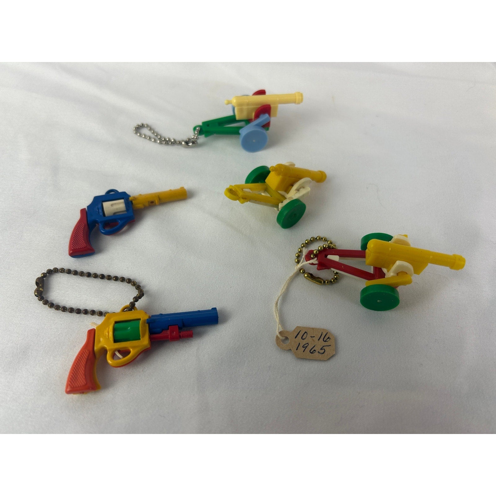 Vintage 1950s Toy Gun Cannon Puzzle Keychain Lot Western Military