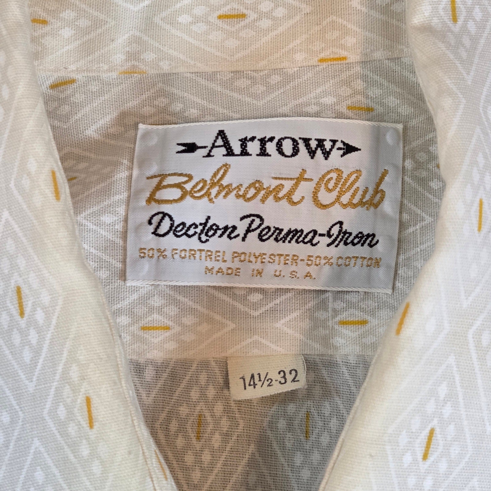 Vintage 1960s Arrow Belmont Club Decton Perma-Iron Shirt USA 14.5-32