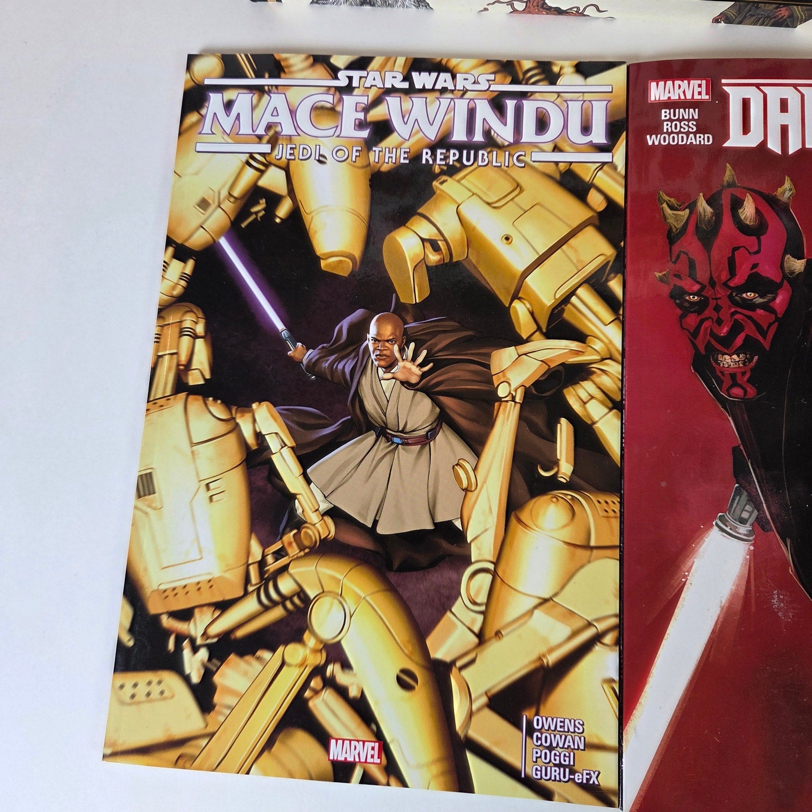Star Wars Book & Marvel Comic Lot Alien Archive Mace Windu Darth Maul (3)