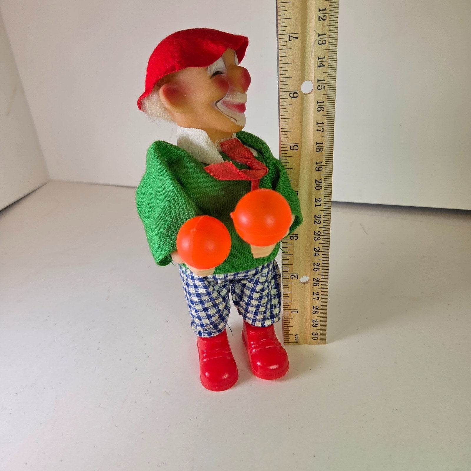 Vintage Wind Up Circus Clown Toy Holding Balls Plastic Fabric Body Works