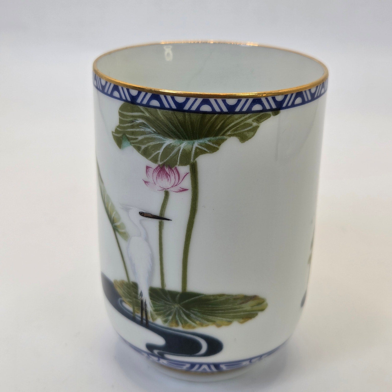 Franklin Mint 1985 Porcelain Tea Cup Egret Lotus Blue Gold Trim Japan