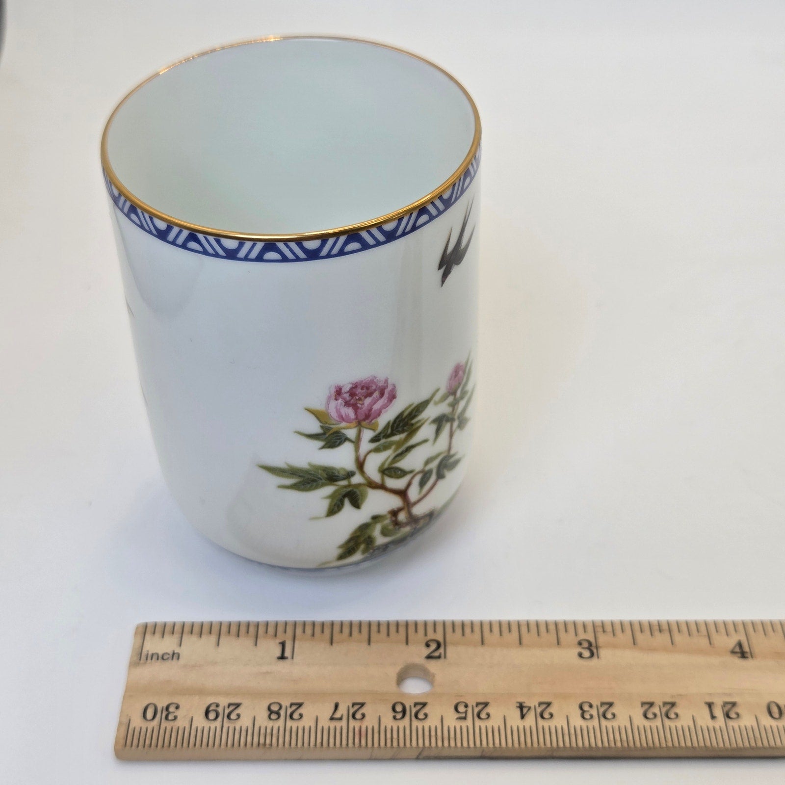 Franklin Porcelain 1985 Japanese Tea Cup Peony Flowers Swallow Bird Gold Trim