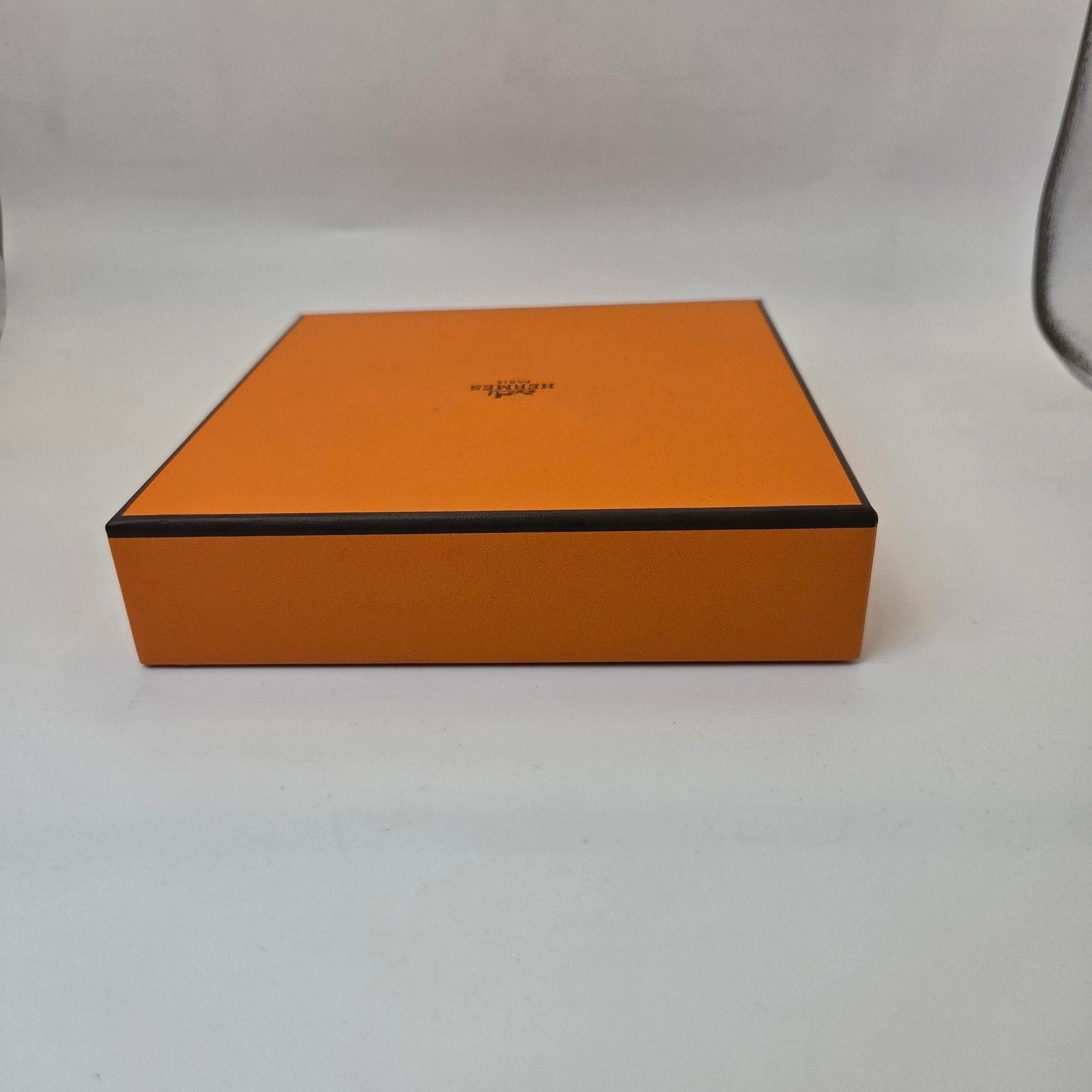 Hermès Paris Orange Presentation Gift Box Empty w/ Insert 6x6x1.25