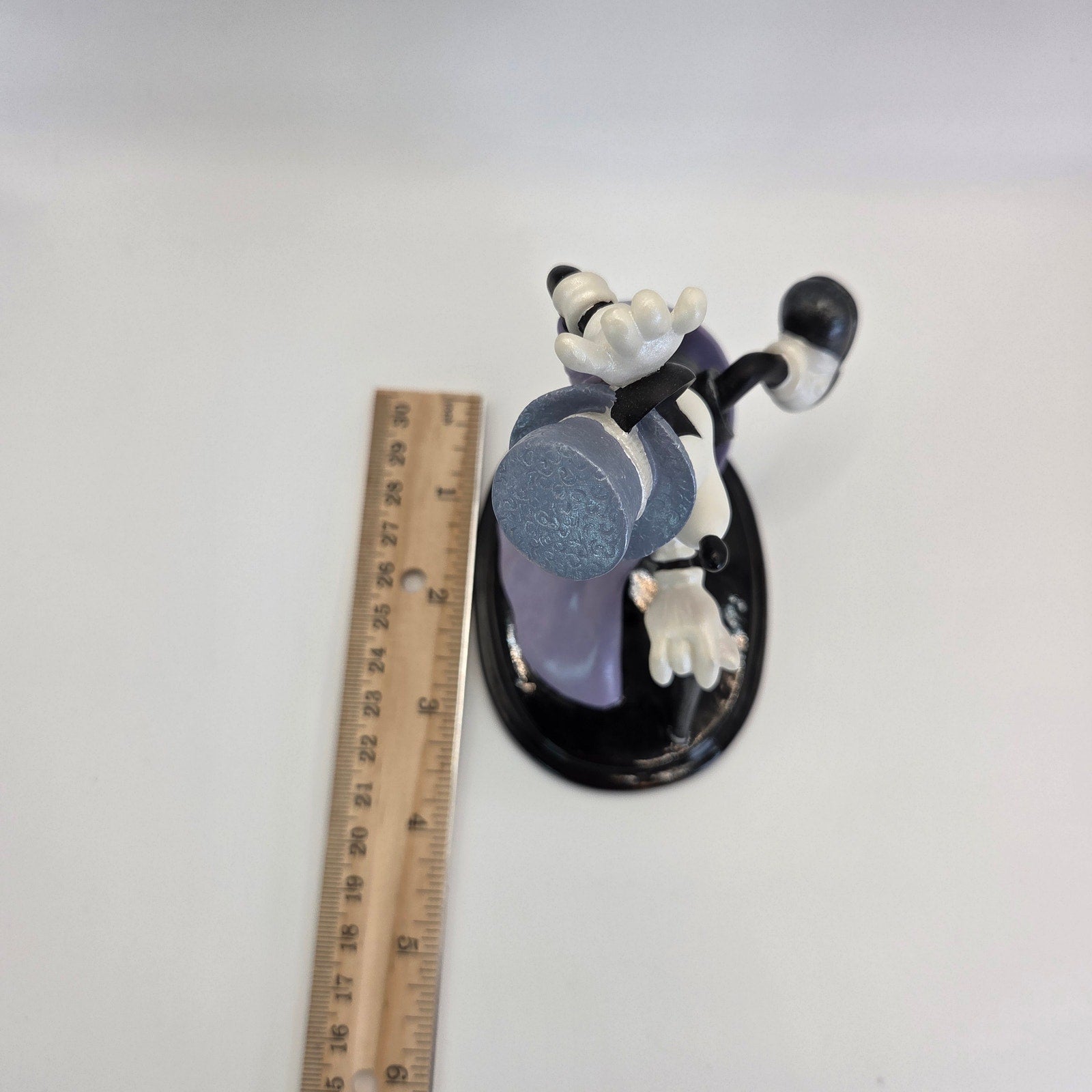 Disney Enesco Mickey Mouse “You’re The Tops!” Figurine #266671 4.75"