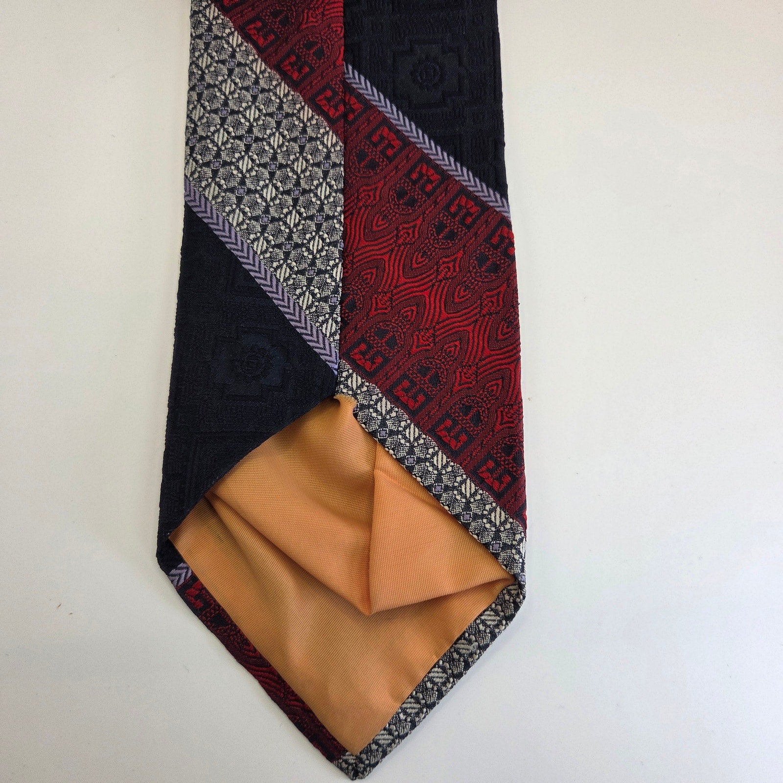 Vintage 1970s Dacron Wide Polyester Tie Red Navy Diagonal Retro 3.75”