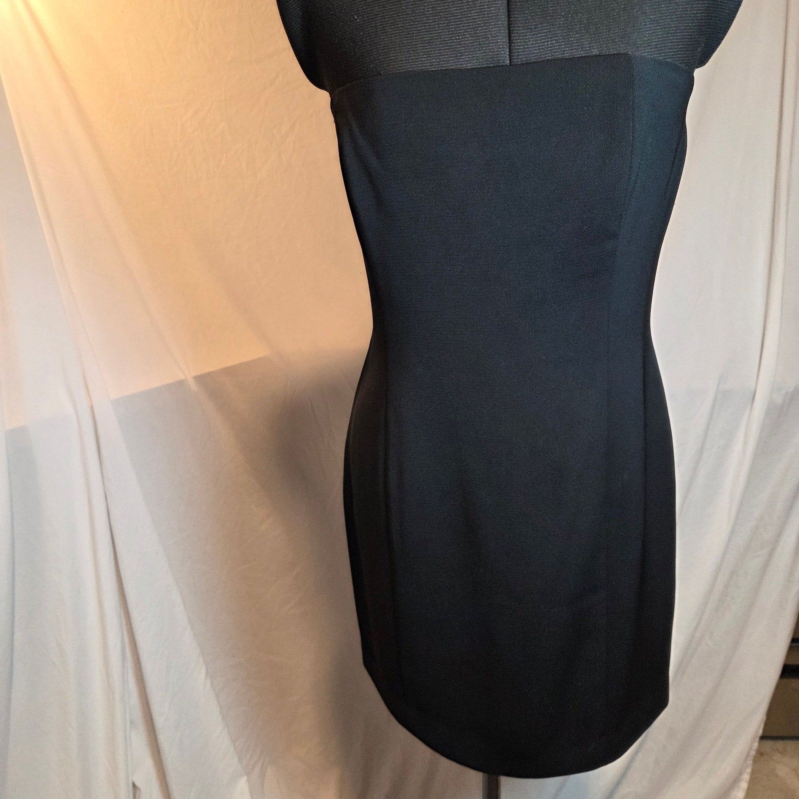 Hugo Buscati Collection Strapless Sheath Little Black Dress USA Womens 10