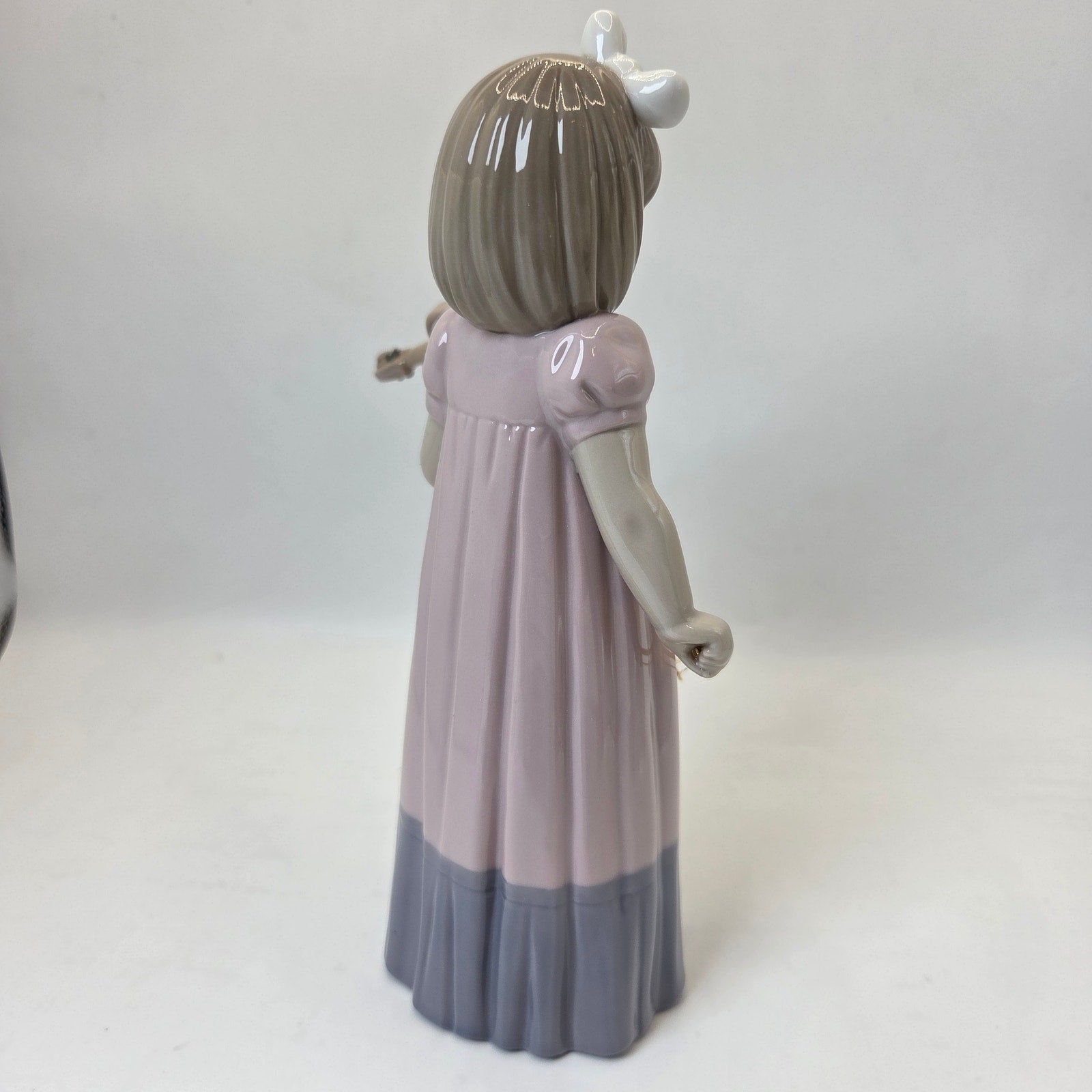 NAO by Lladro Girl With Violin #1034 Porcelain Figurine Spain Boxed 7.5"