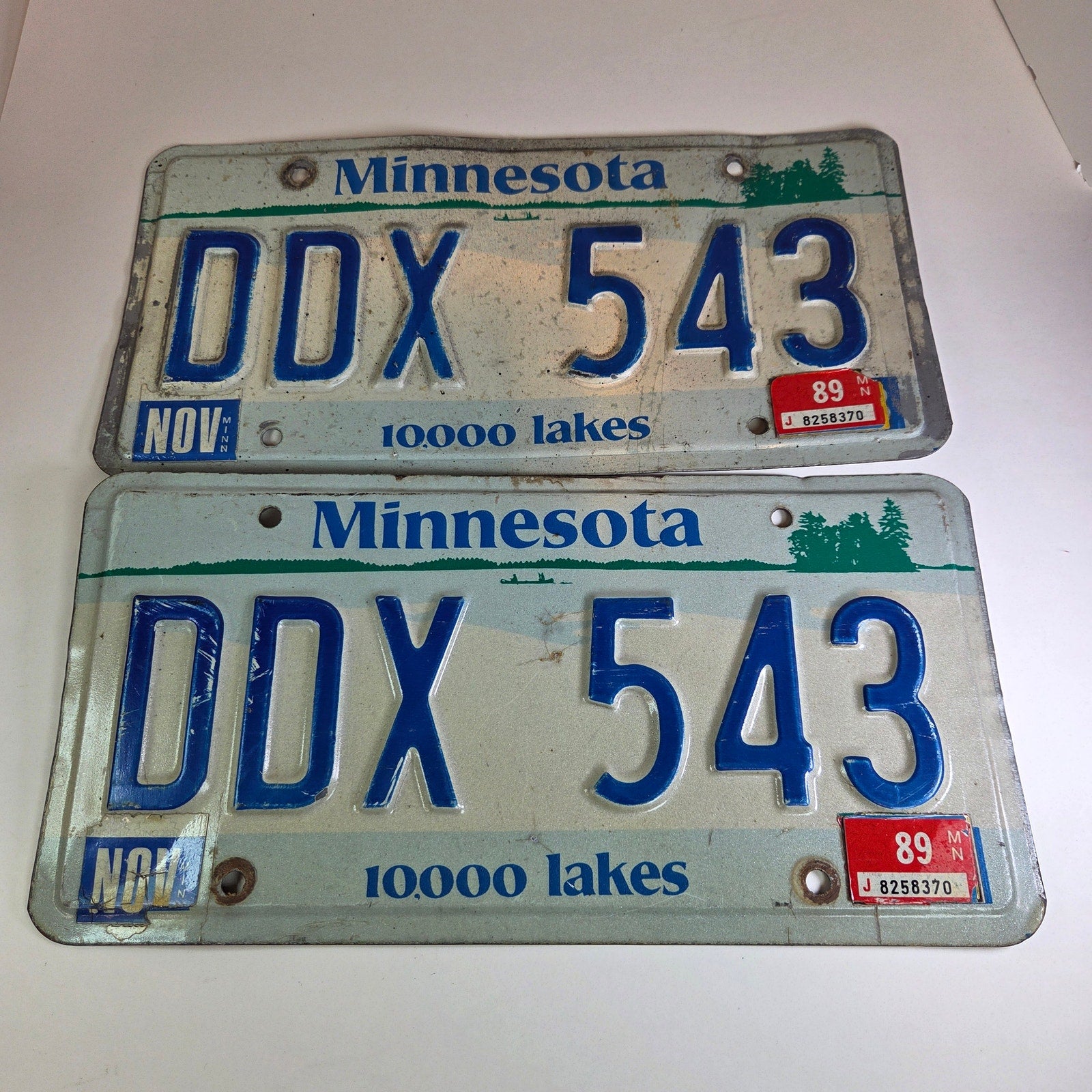 Vintage 1989 Minnesota License Plates Pair DDX 543 Blue 10,000 Lakes Tags
