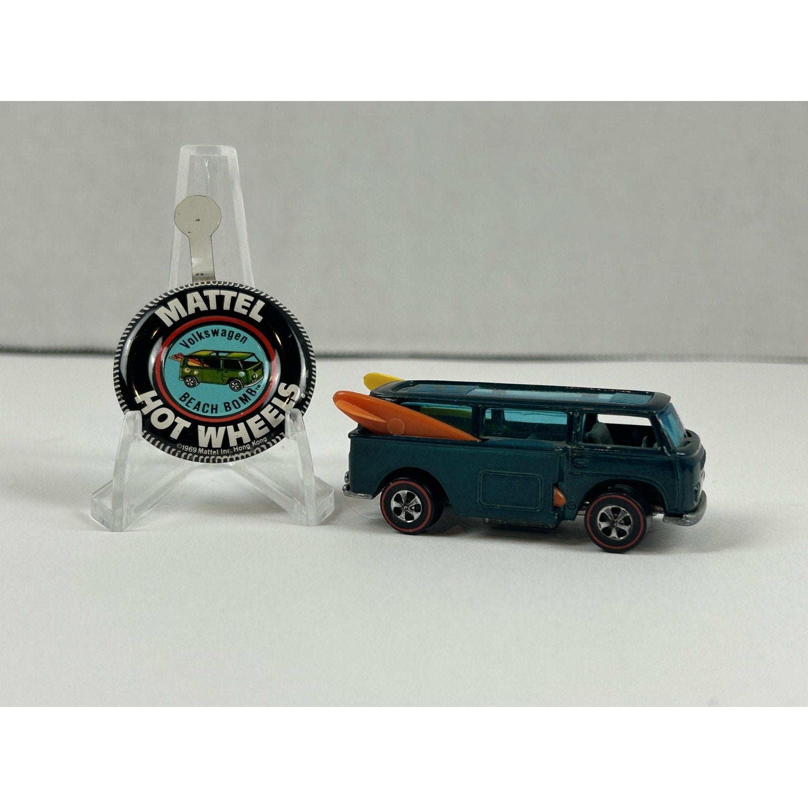 Vintage Hot Wheels Volkswagen Beach Bomb Redline 1969 Mattel HK Surfboards Pin