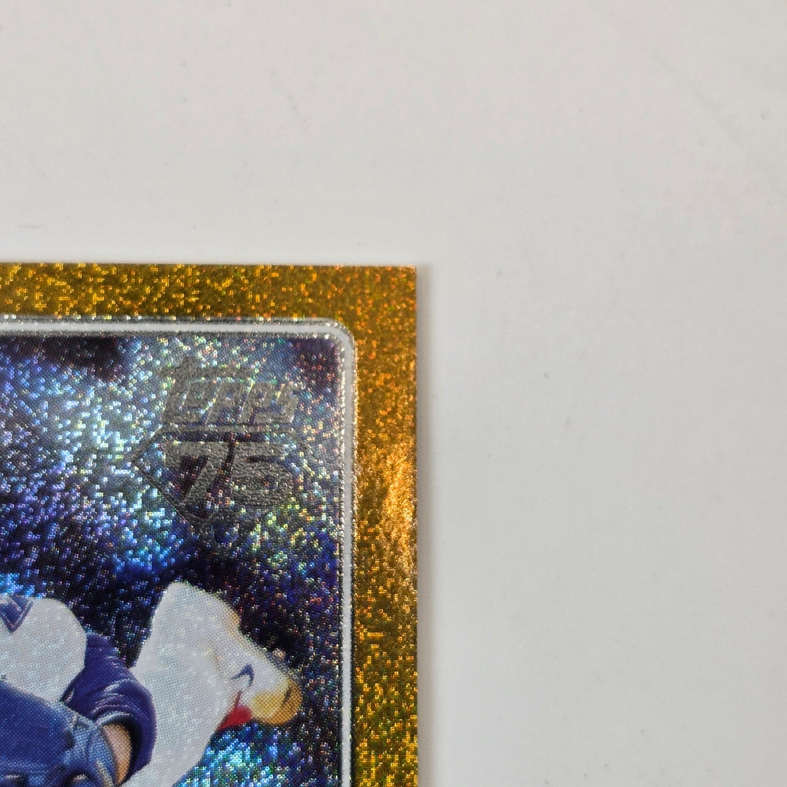 2026 Topps Series 1 Yoshinobu Yamamoto Gold Shimmer 75th Anniversary /50