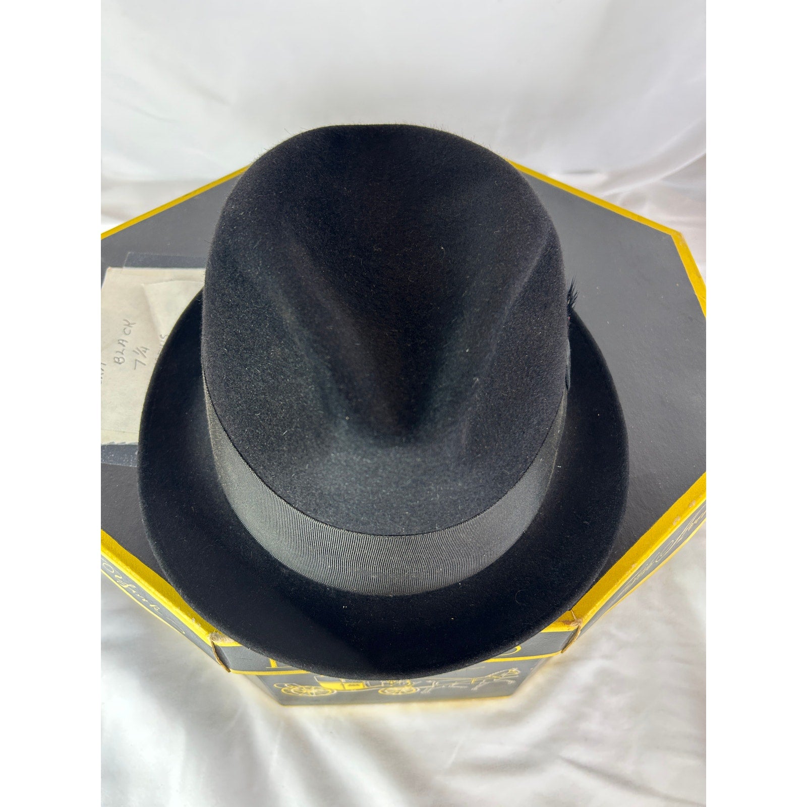 Dobbs Fifth Avenue Black Fedora Hat 7 1/4 Feather Vintage USA Box