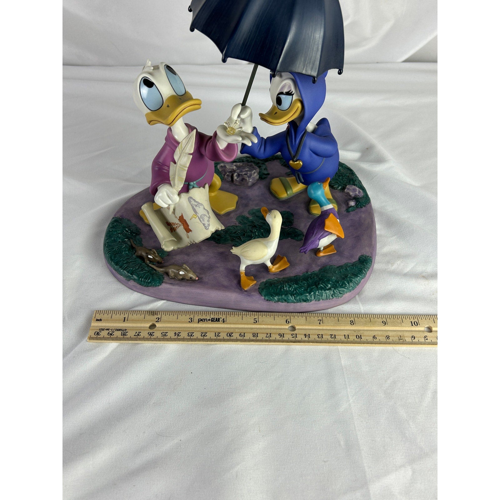 WDCC Disney Fantasia 2000 Donald Daisy Rain Scene Figurine Repair
