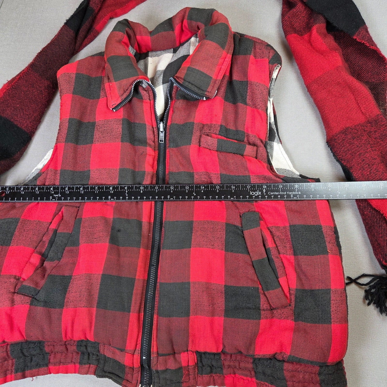 Unbranded Reversible Buffalo Plaid Vest Scarf Set Red Black Adult Large