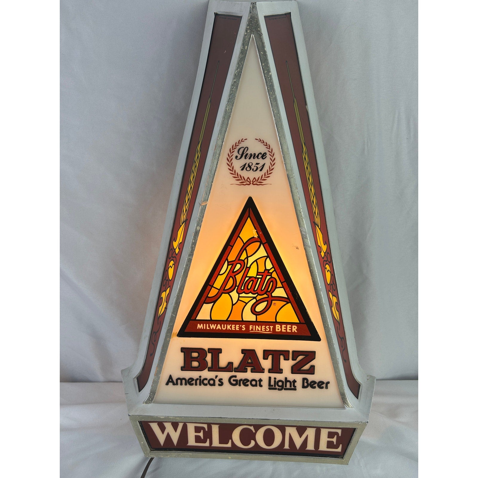 Vintage Blatz Beer Welcome Lighted Wall Sign Embosograph 34in