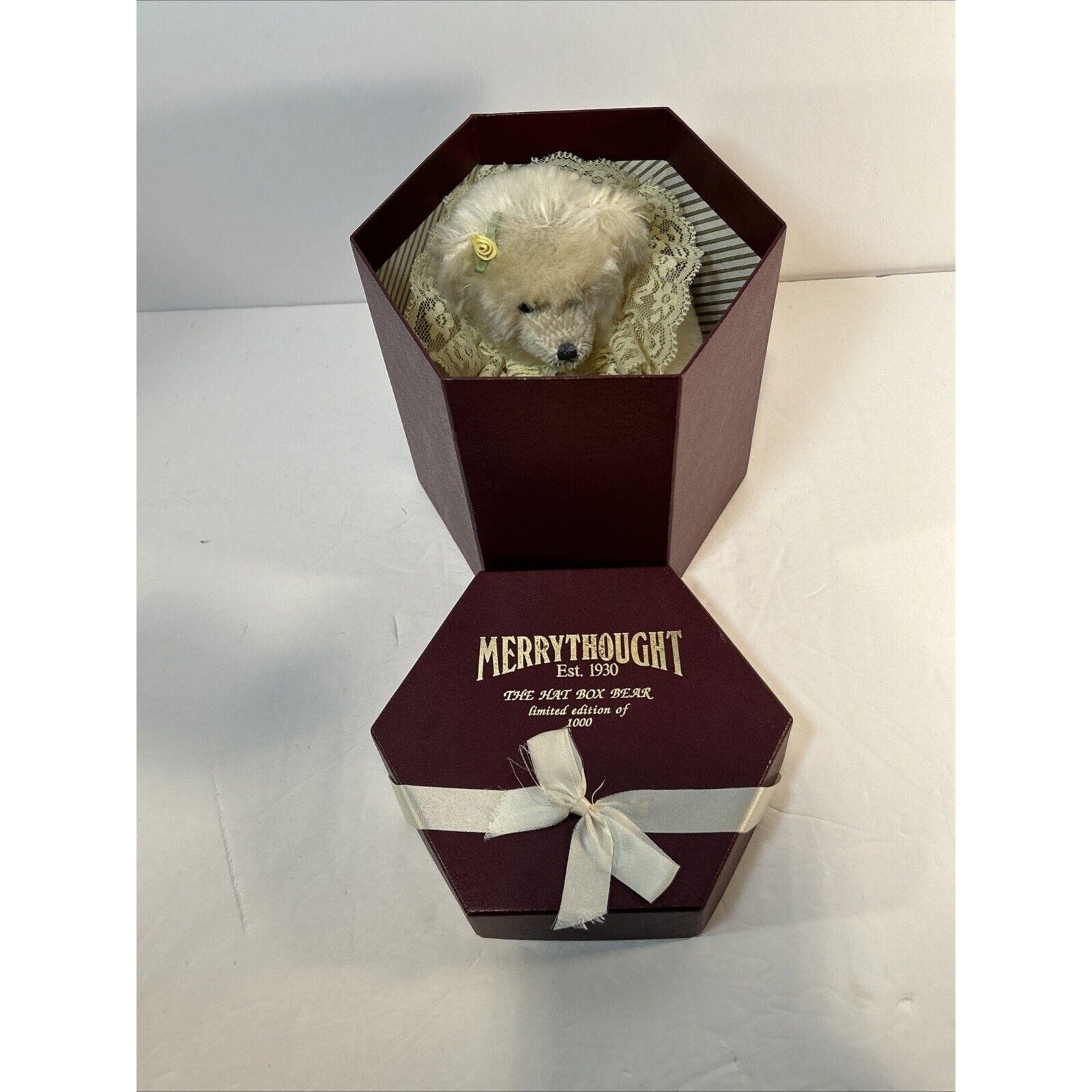 Merrythought Daisy Cranberry Hat Box Bear Mohair Ltd Ed 36/1000 UK 1994 w/ Tags