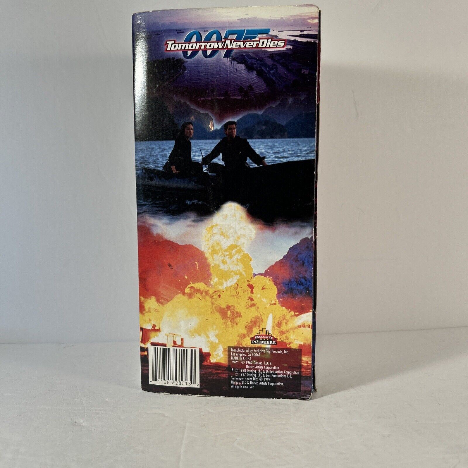 Limited Edition Collector's Series 1 ~ 007 Tomorrow Never Dies ~Elliot Carver