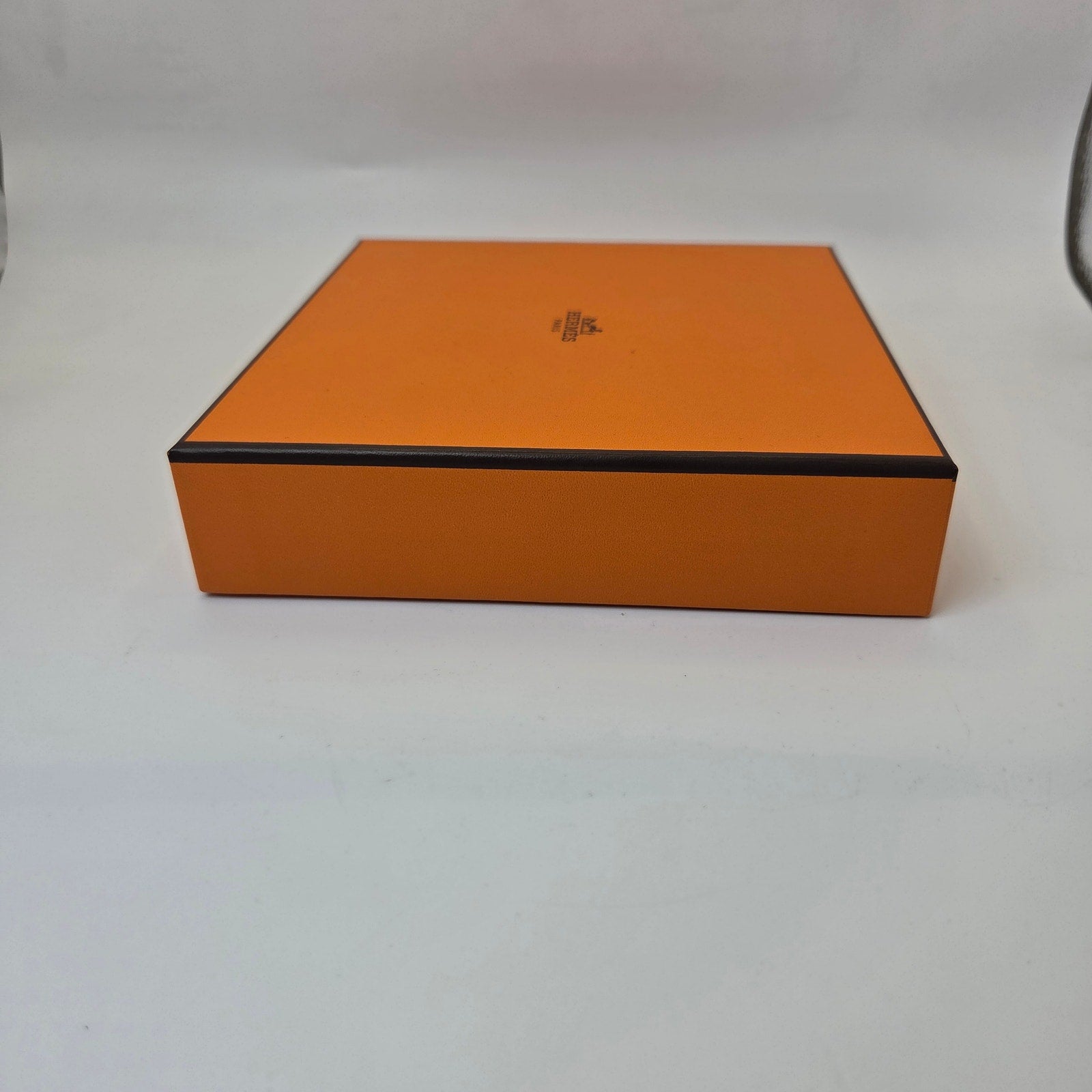 Hermès Paris Orange Presentation Gift Box Empty w/ Insert 6x6x1.25