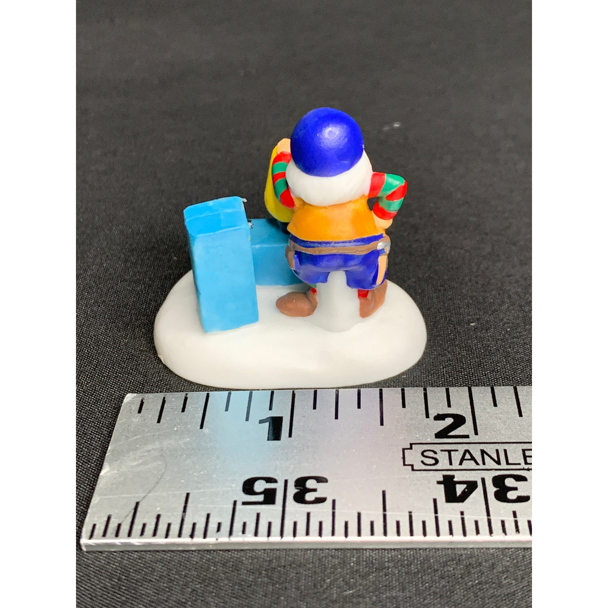 Dept 56 Hope This Is The Correct Replacement Bulb 57221 North Pole Series