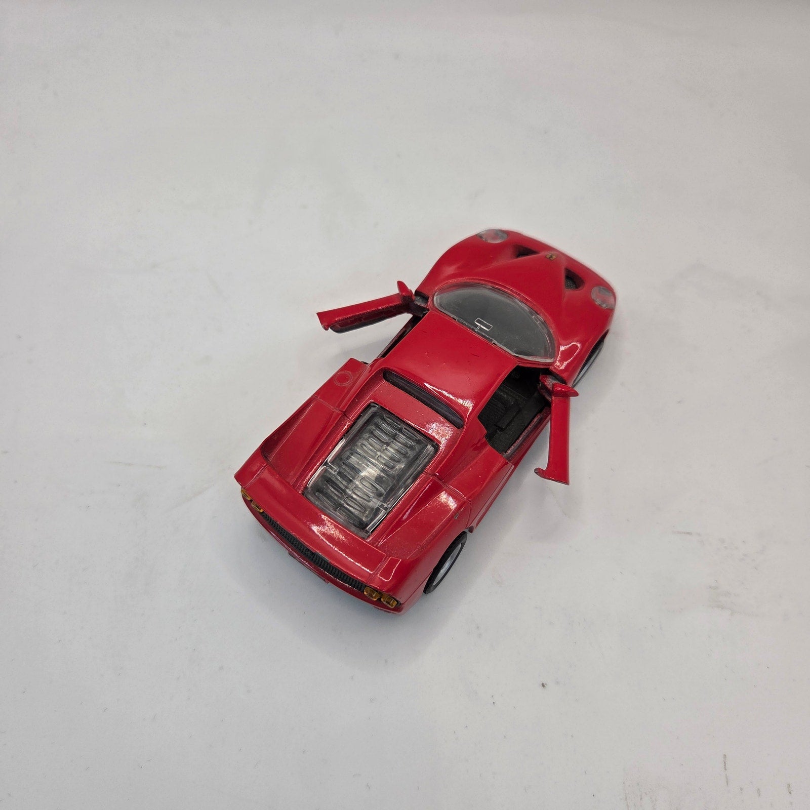 Maisto Ferrari F50 1:39 Diecast Red Model Car Doors Open Pullback Not Working