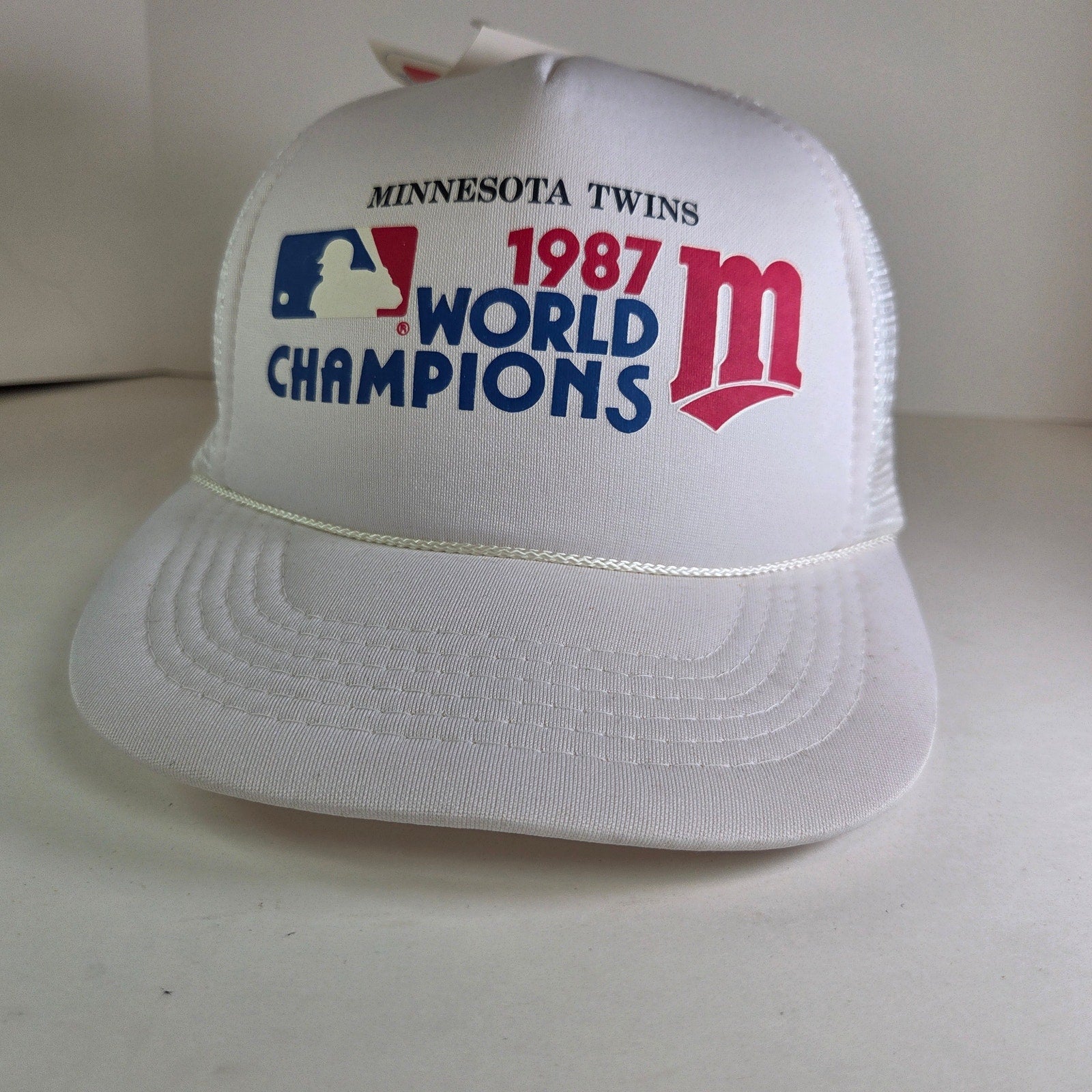 Minnesota Twins 1987 World Champions Snapback Trucker Hat M/L