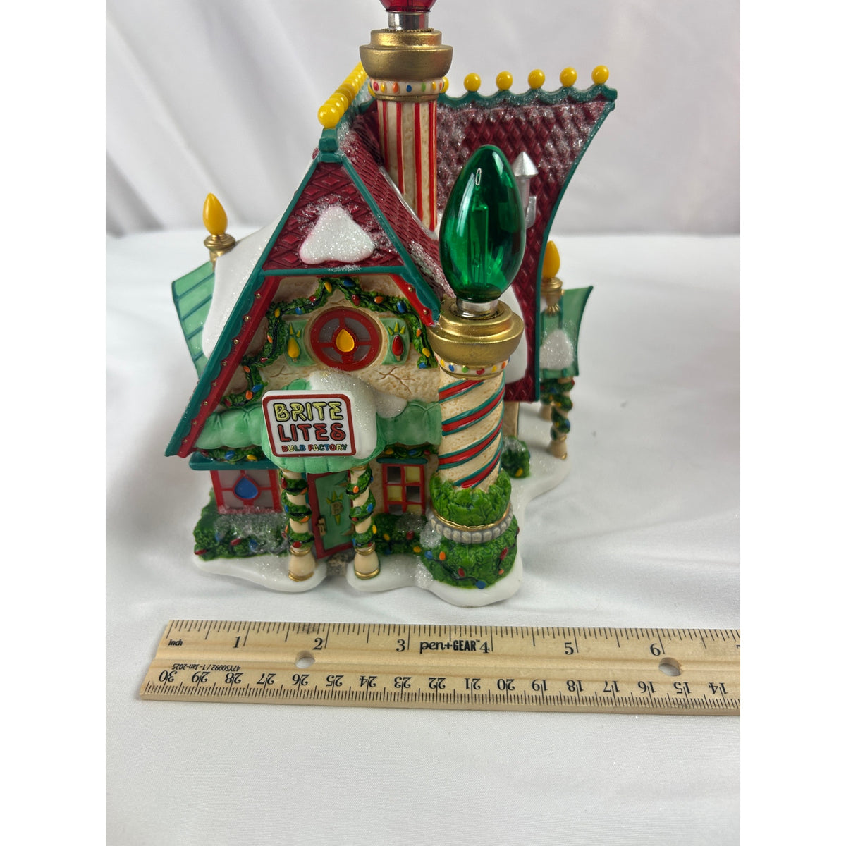 Department 56 Brite Lites Bulb Factory 799997 North Pole 2008 Complete Set