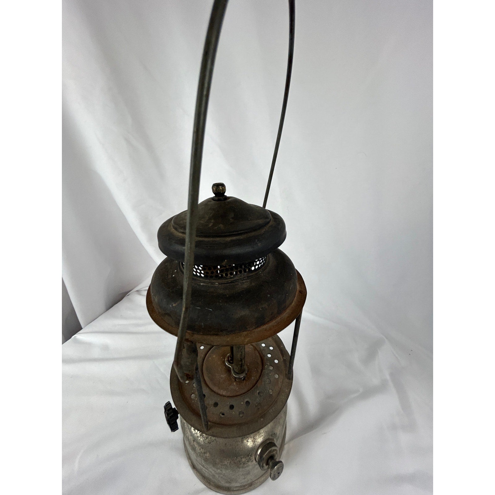 Antique Coleman Air O Lantern Pressure Gas Lantern Wichita Kansas No Globe