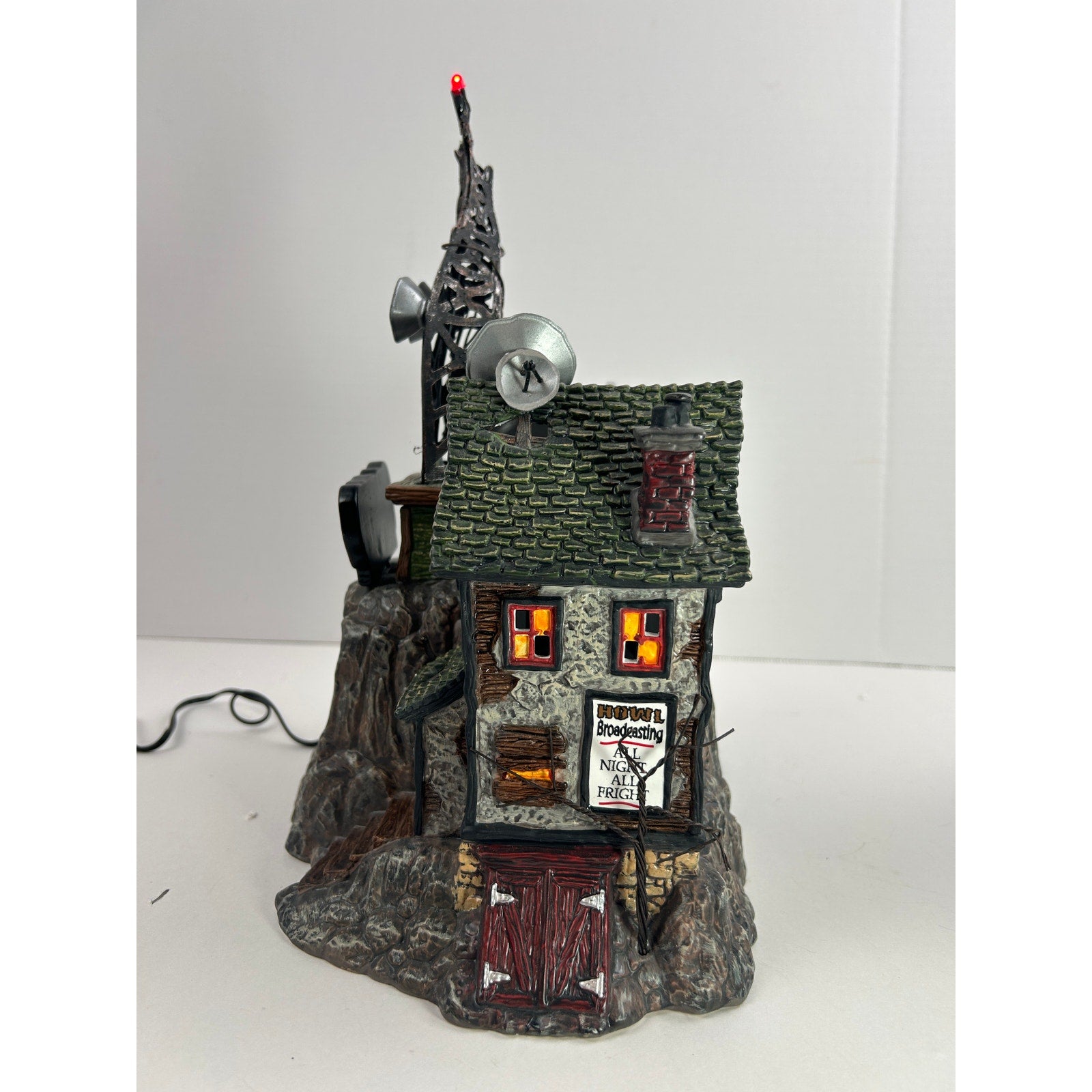 Department 56 HOWL Broadcasting Snow Village Halloween Lighted Radio House