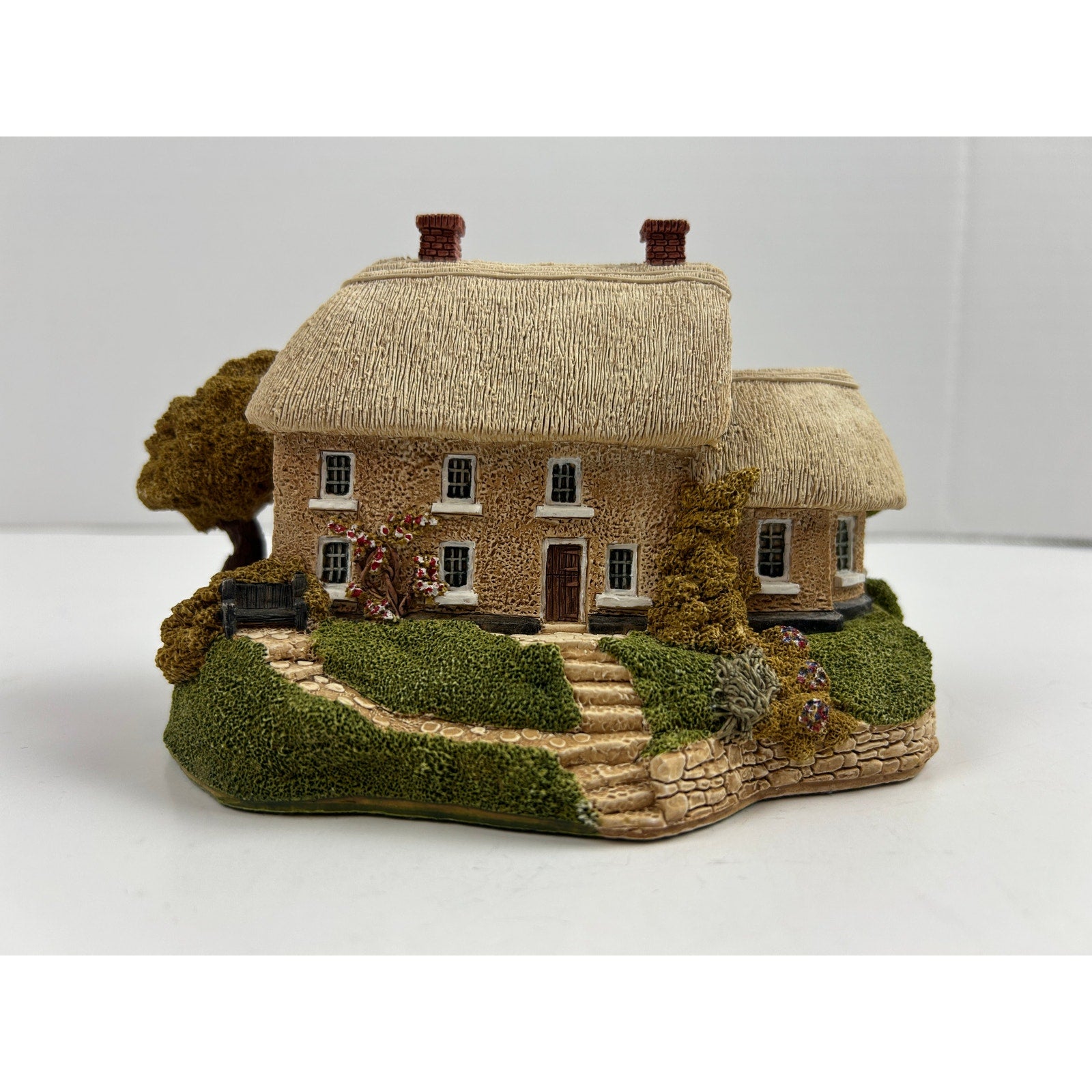 Lilliput Lane Limerick House 1989 Irish Collection Cottage w Box & Deed