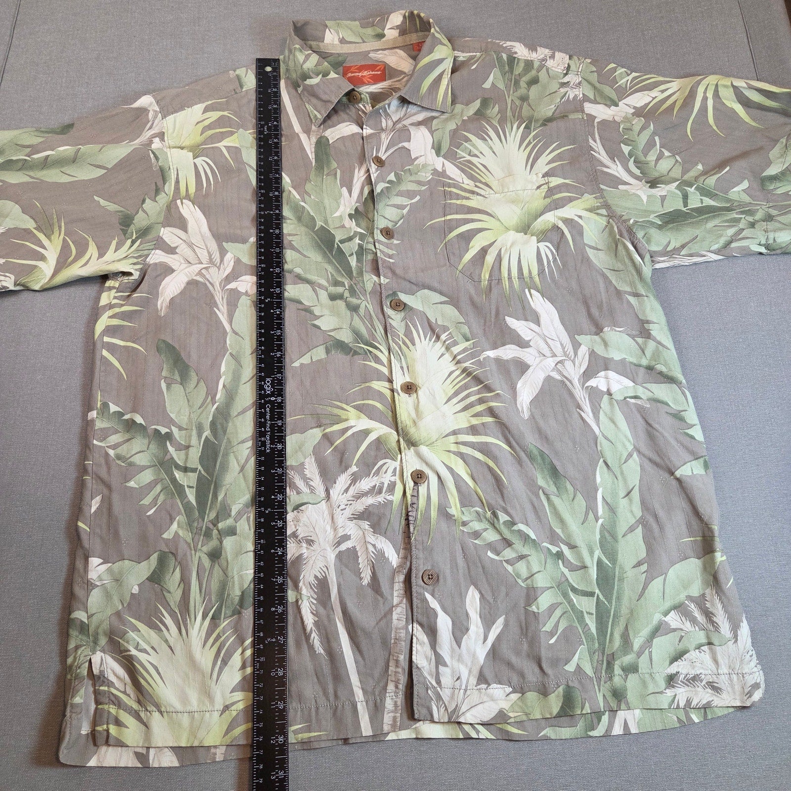 Vintage Tommy Bahama Relax Silk Camp Shirt Men’s L Palm Leaf Hawaiian Top