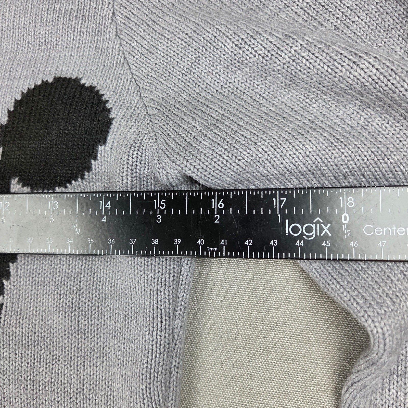 Disney Divided H&M Mickey Minnie Mouse Knit Sweater Girls Size 8 Gray Floral